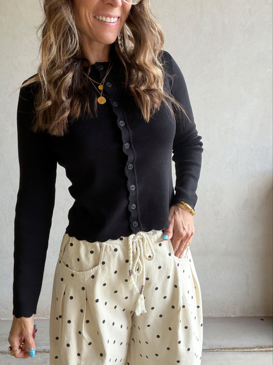 Caroline Scalloped Cardigan in Black