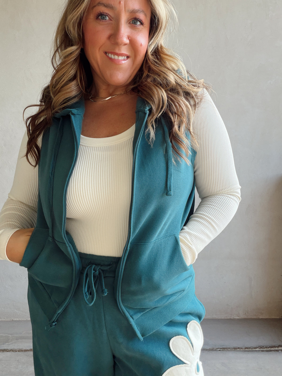 Flower Set in Teal