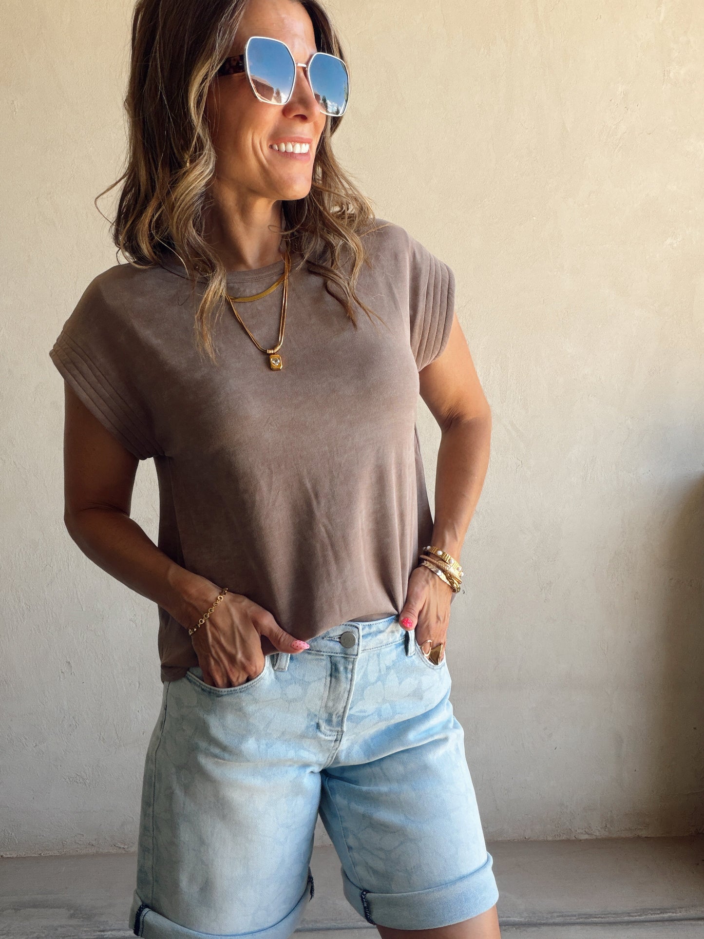 Liv Mineral Washed Top in Mocha