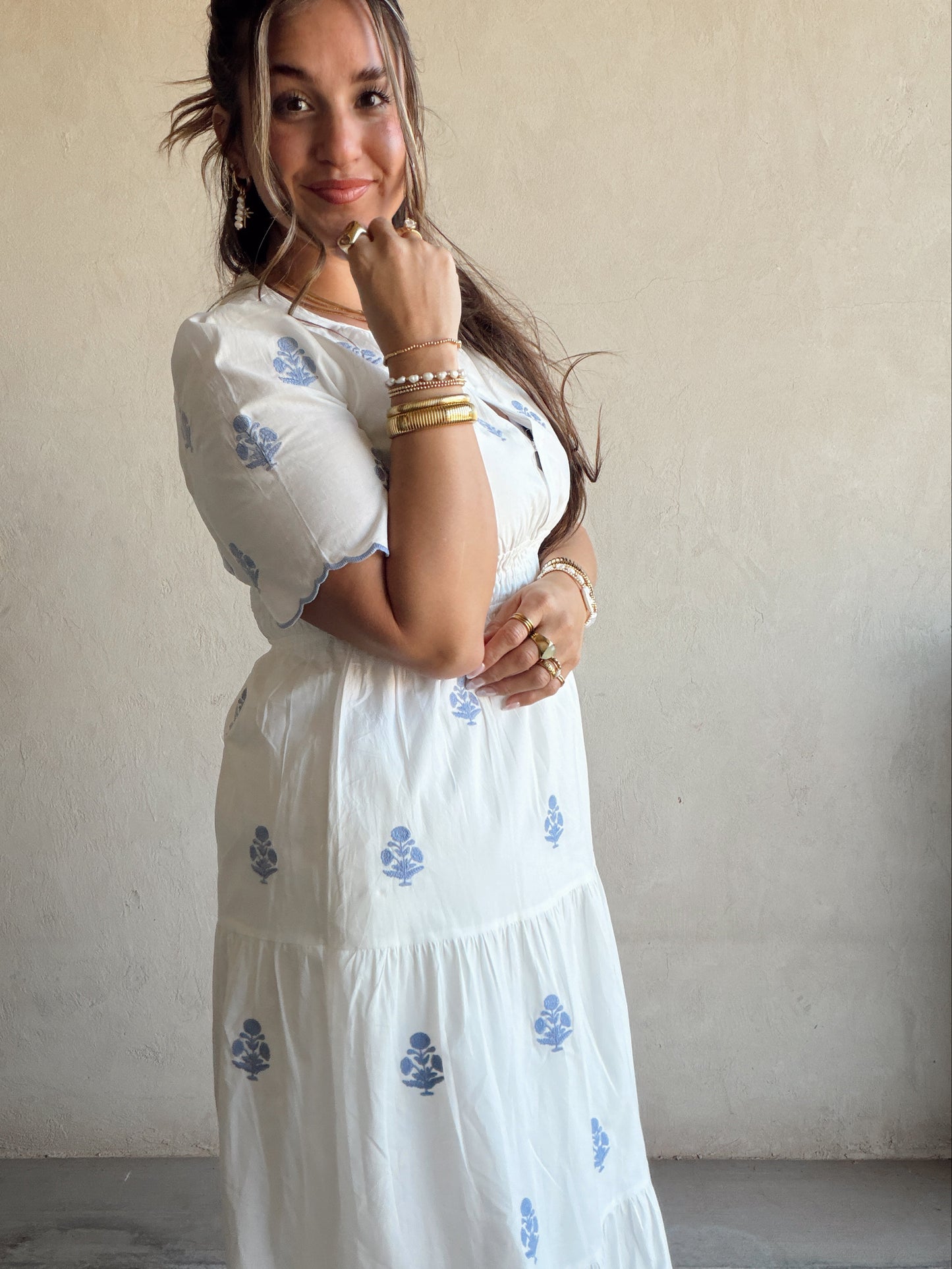 Perry Floral Dress in White & Blue