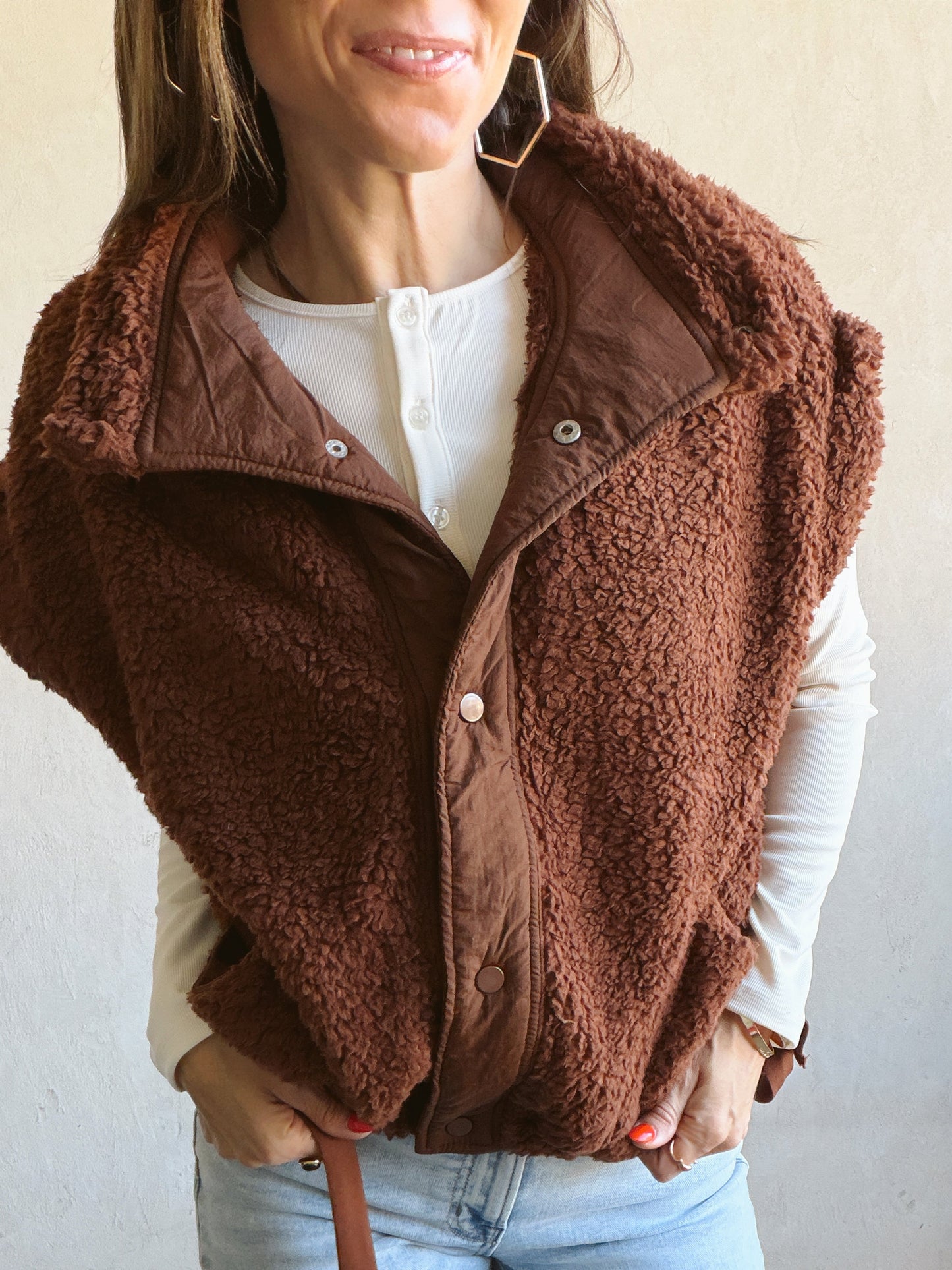 Karissa Sherpa Vest in Chocolate