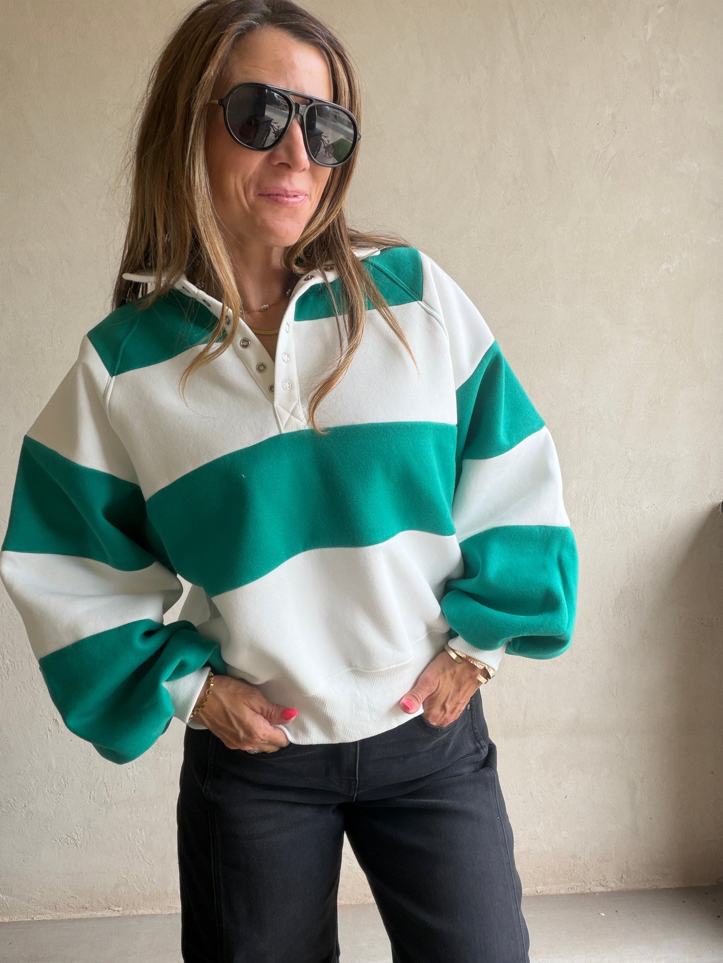 Kaylani Sweatshirt in White & Green