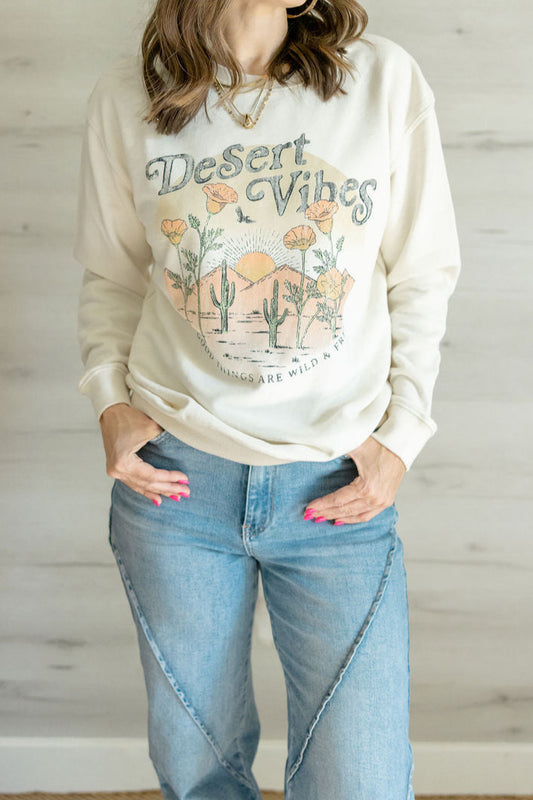 Desert Vibes Sweatshirt in Cream