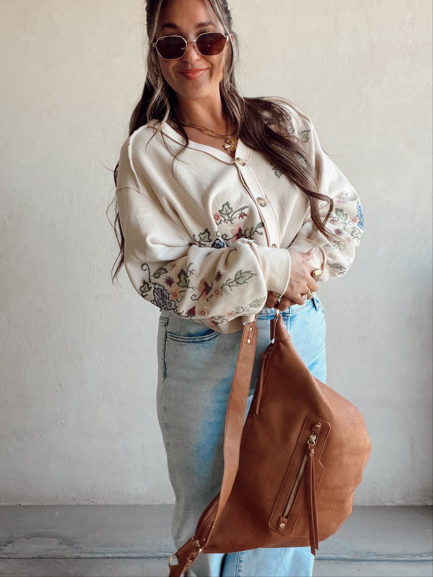 Leah Vegan Hobo in Camel