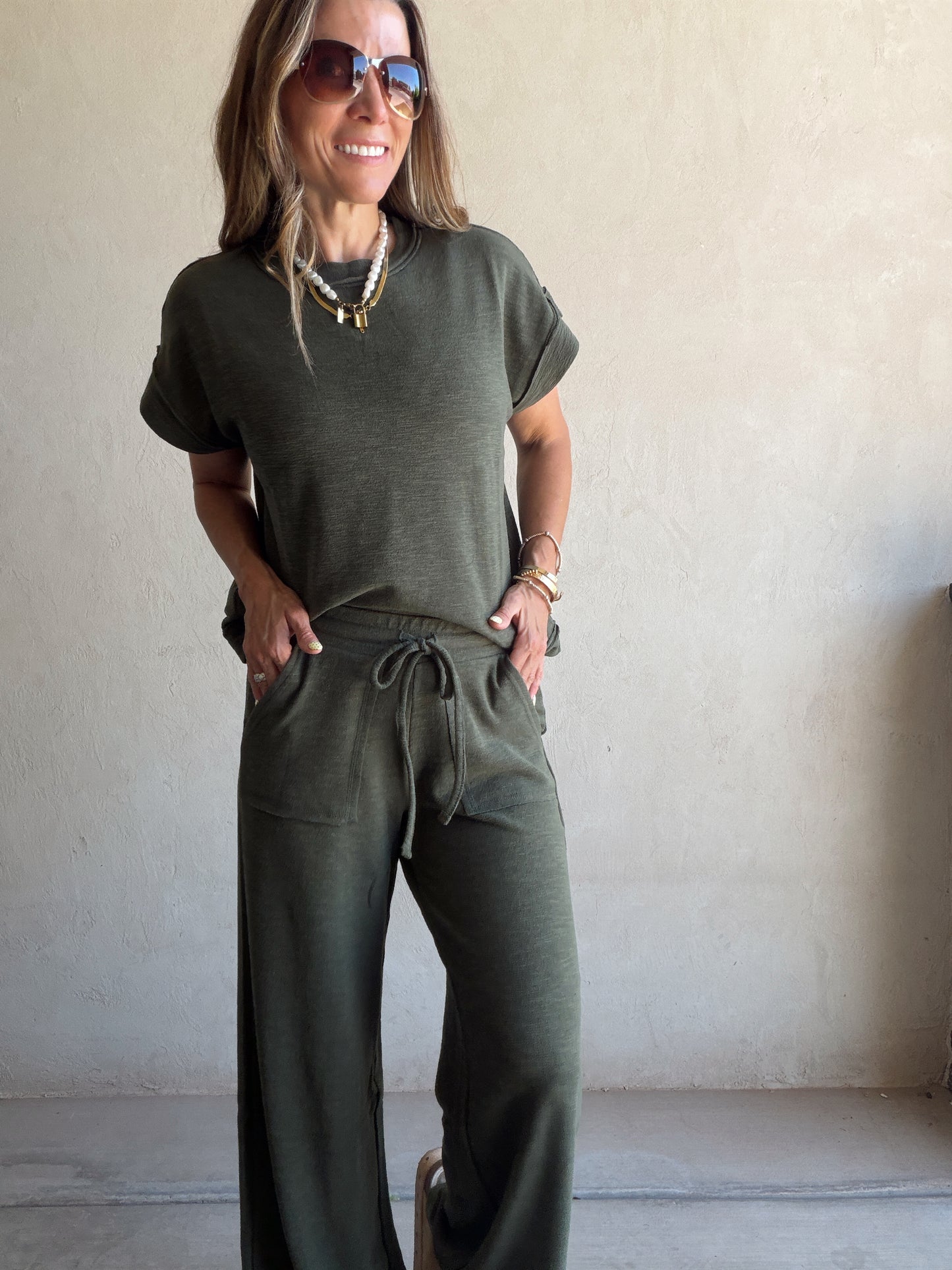 Vanessa Set in Army Green