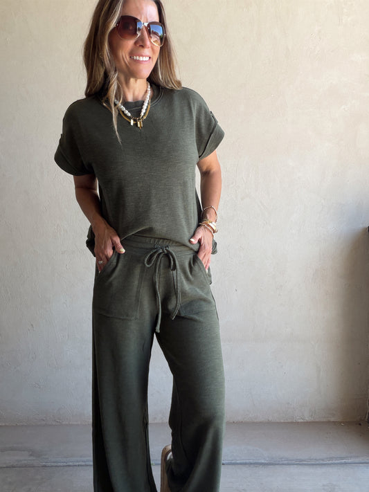 Vanessa Set in Army Green
