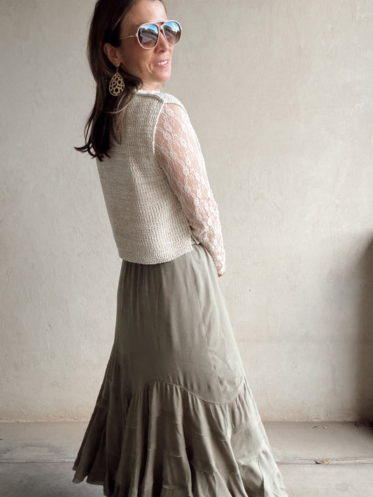 Candace V-Neck Top in Oatmeal