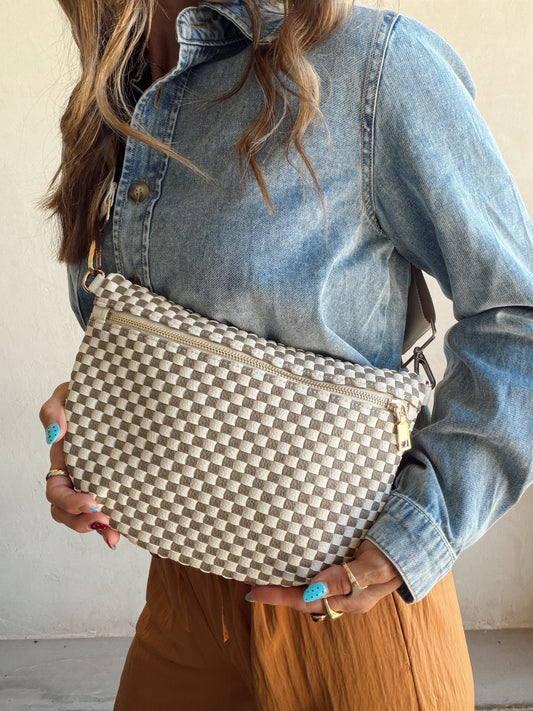 Betty Crossbody Bag in Gray & Cream