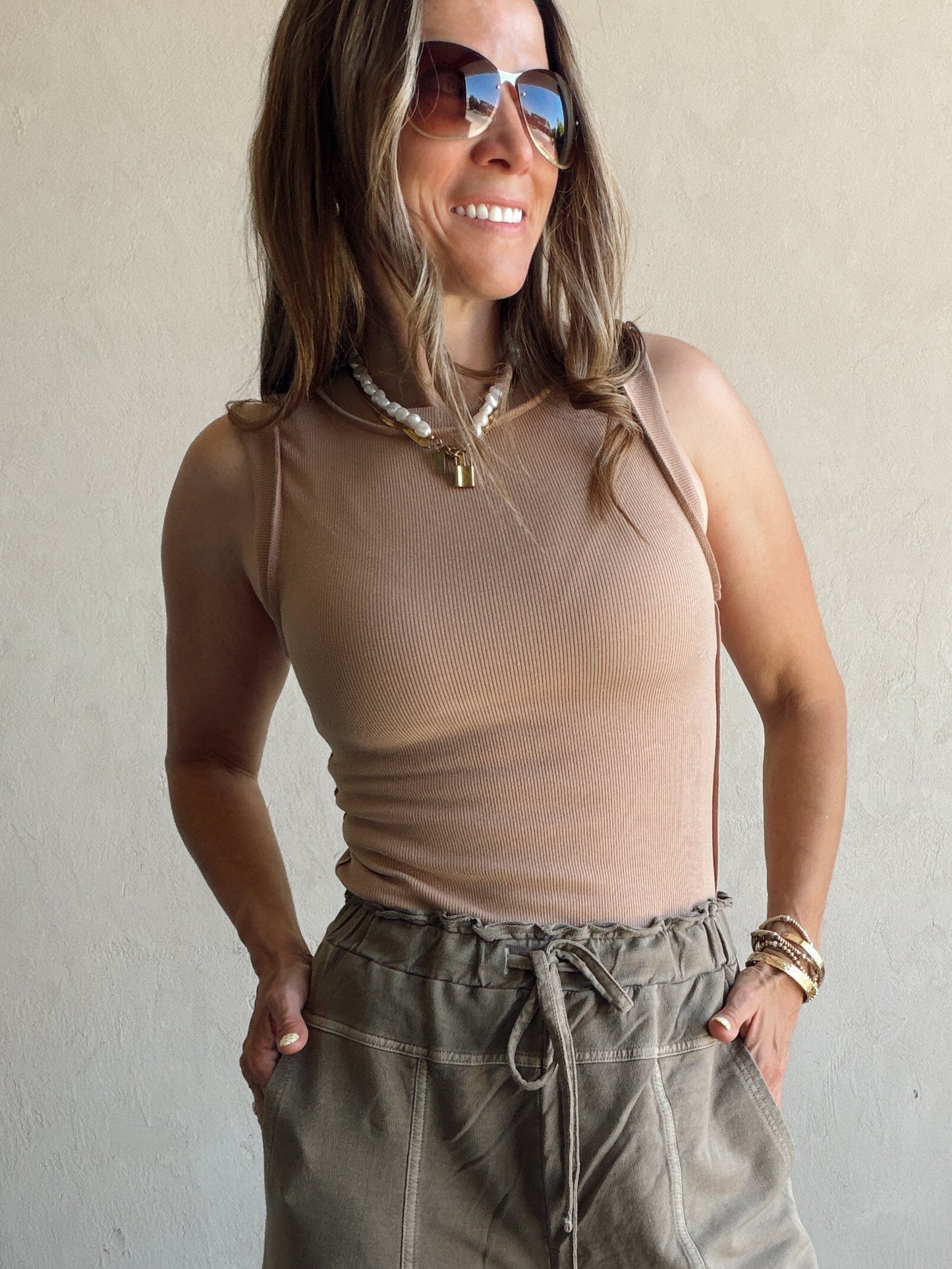 Sandy Pants in Brown