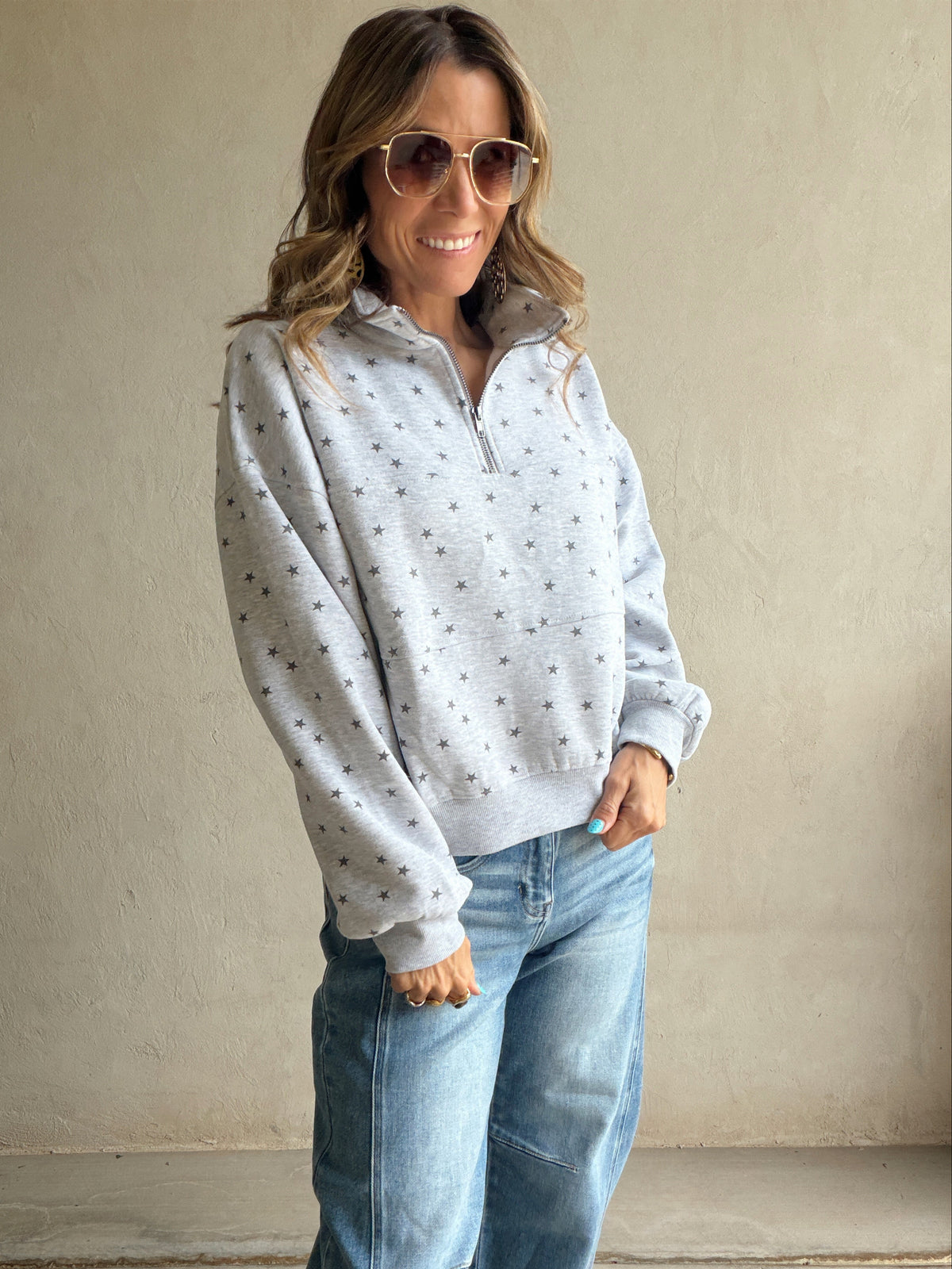 Bonnie Star Pullover in Gray