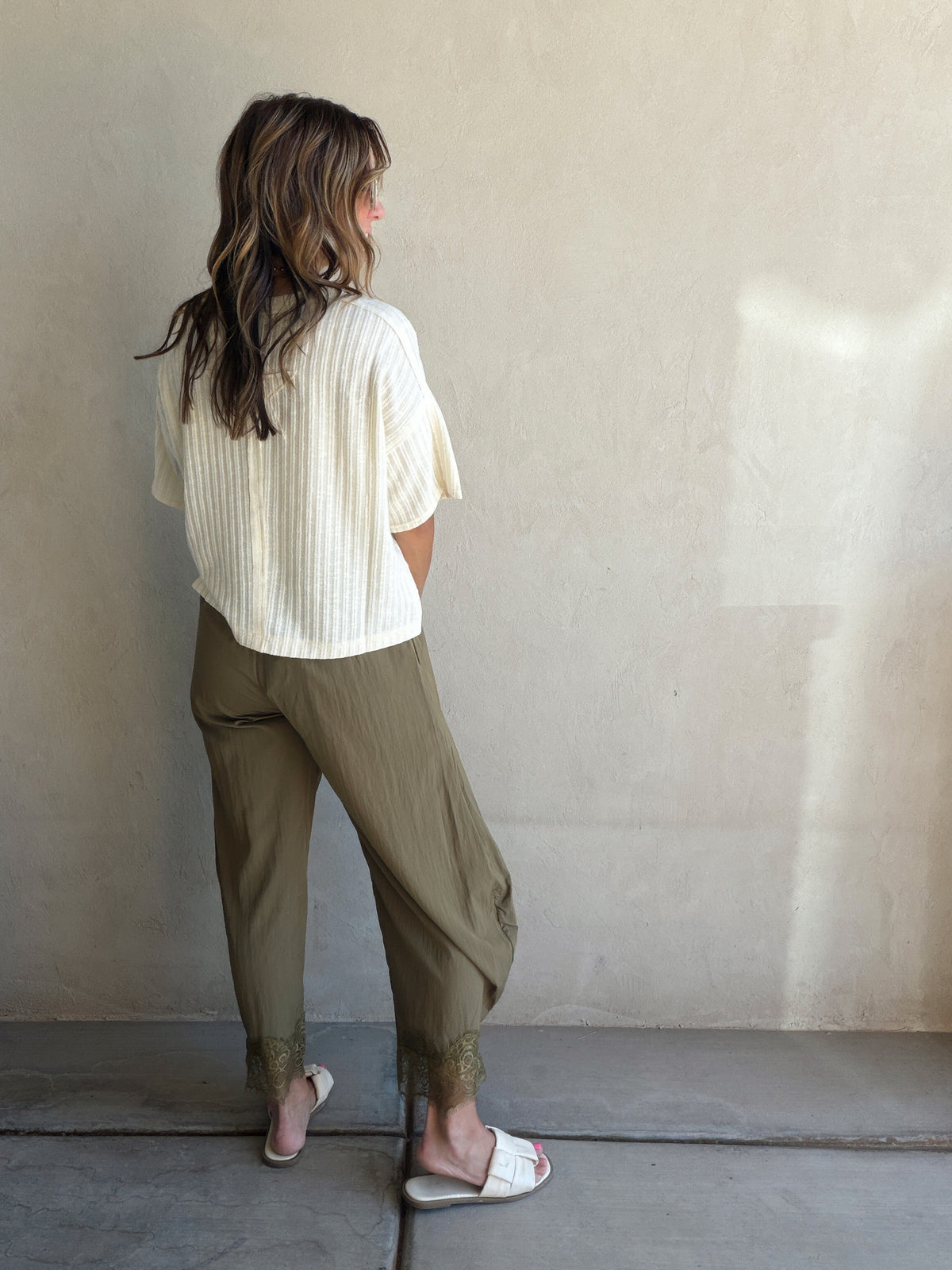 Bella Lace Detailed Pants in Olive