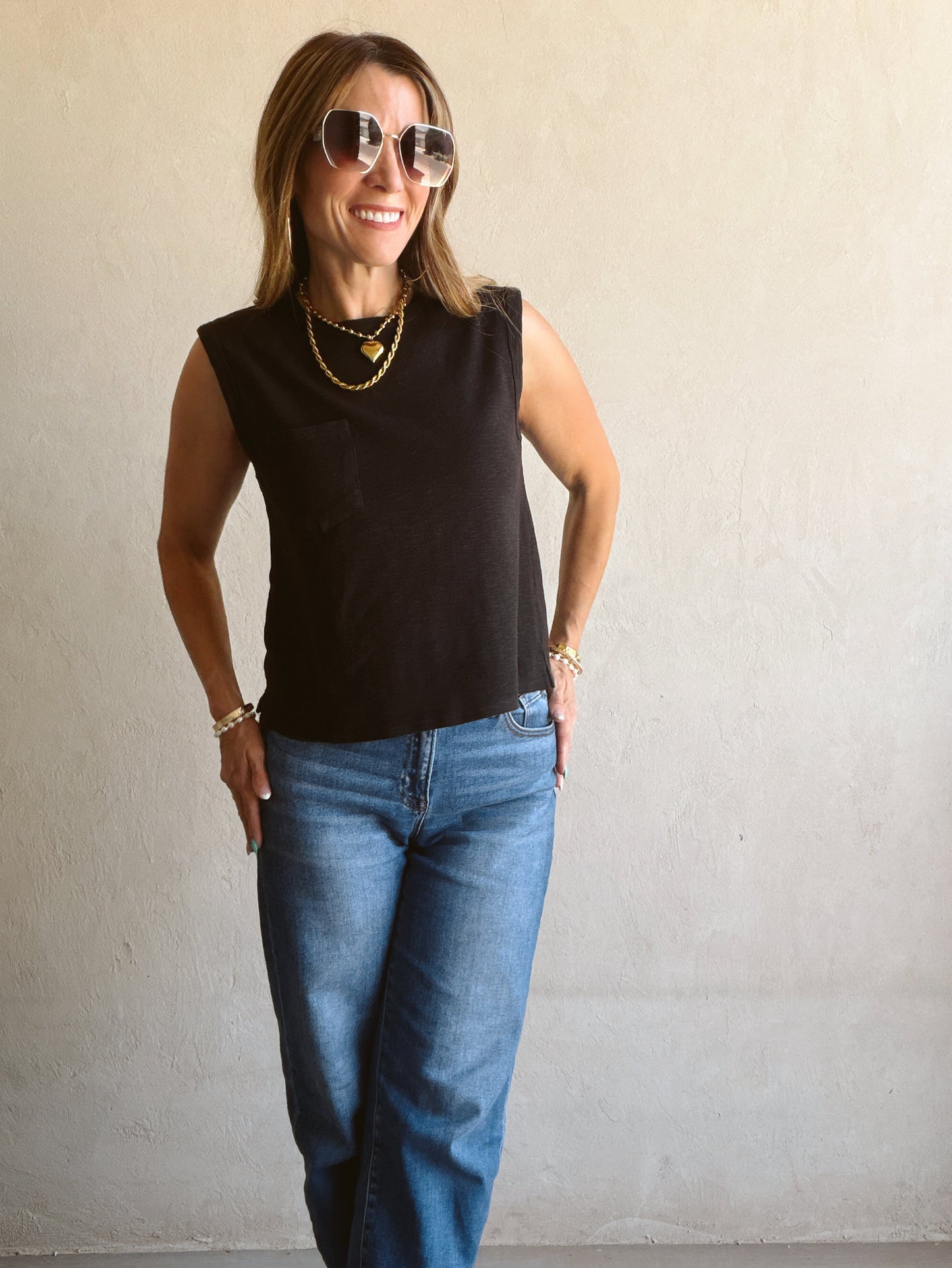 Wren Sleeveless Tank in Black