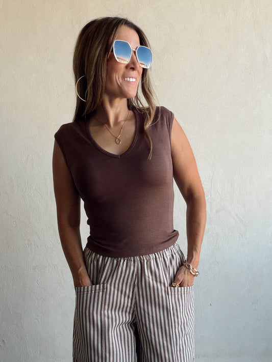 Leah Top in Dark Brown