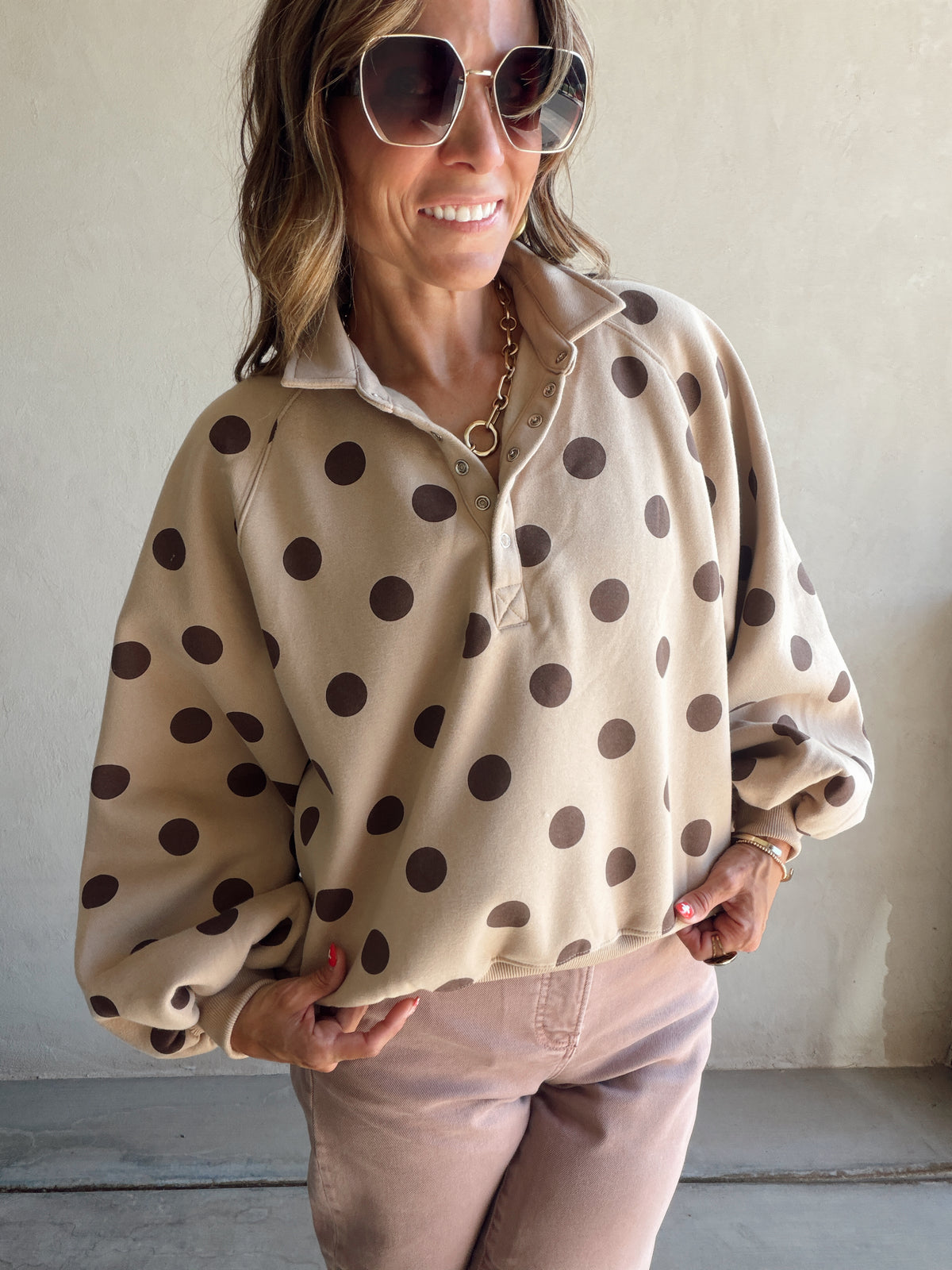 Kaylani Sweatshirt in Taupe & Chocolate Polka Dot