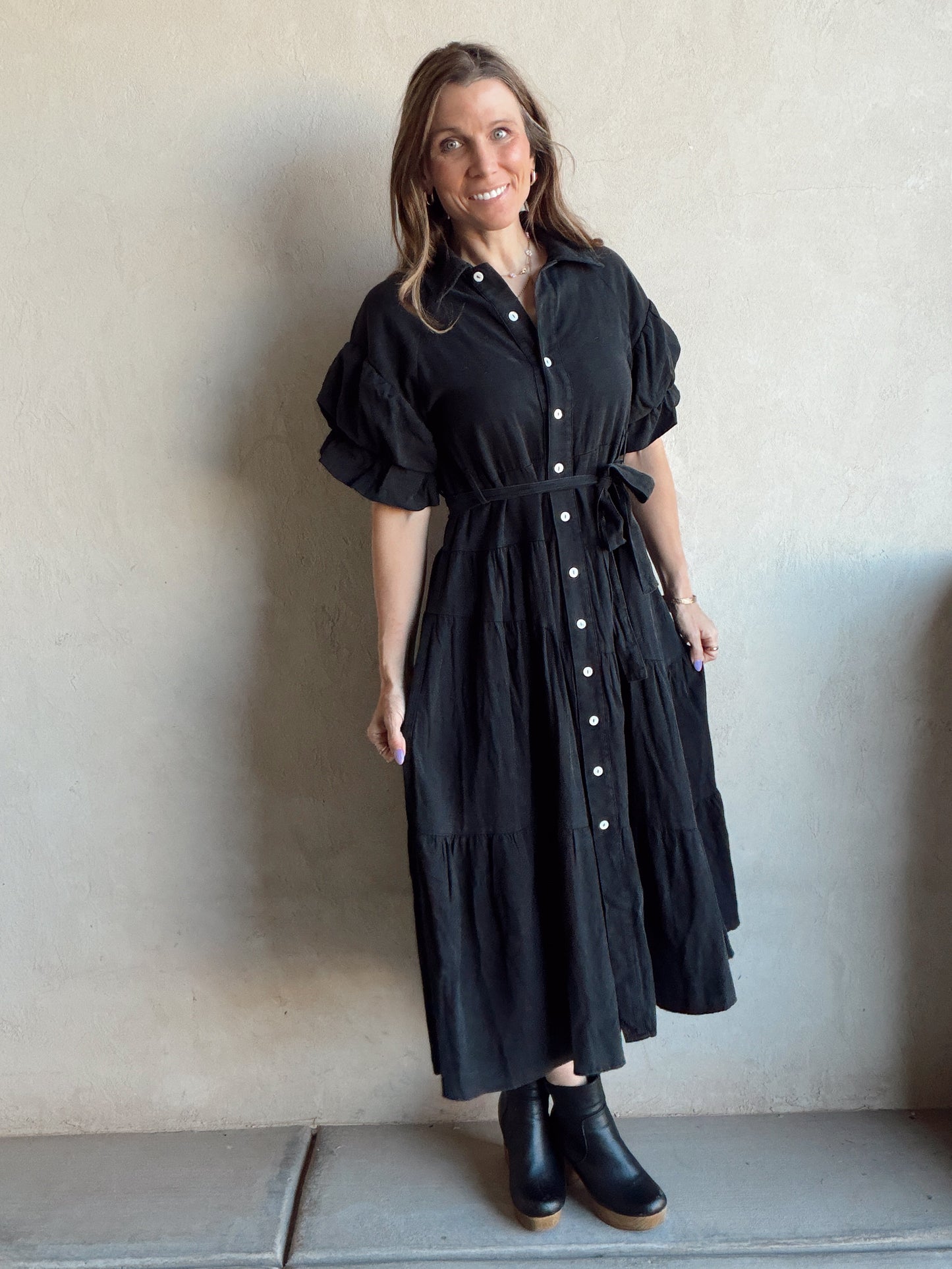 Brookie Maxi in Mineral Washed Black