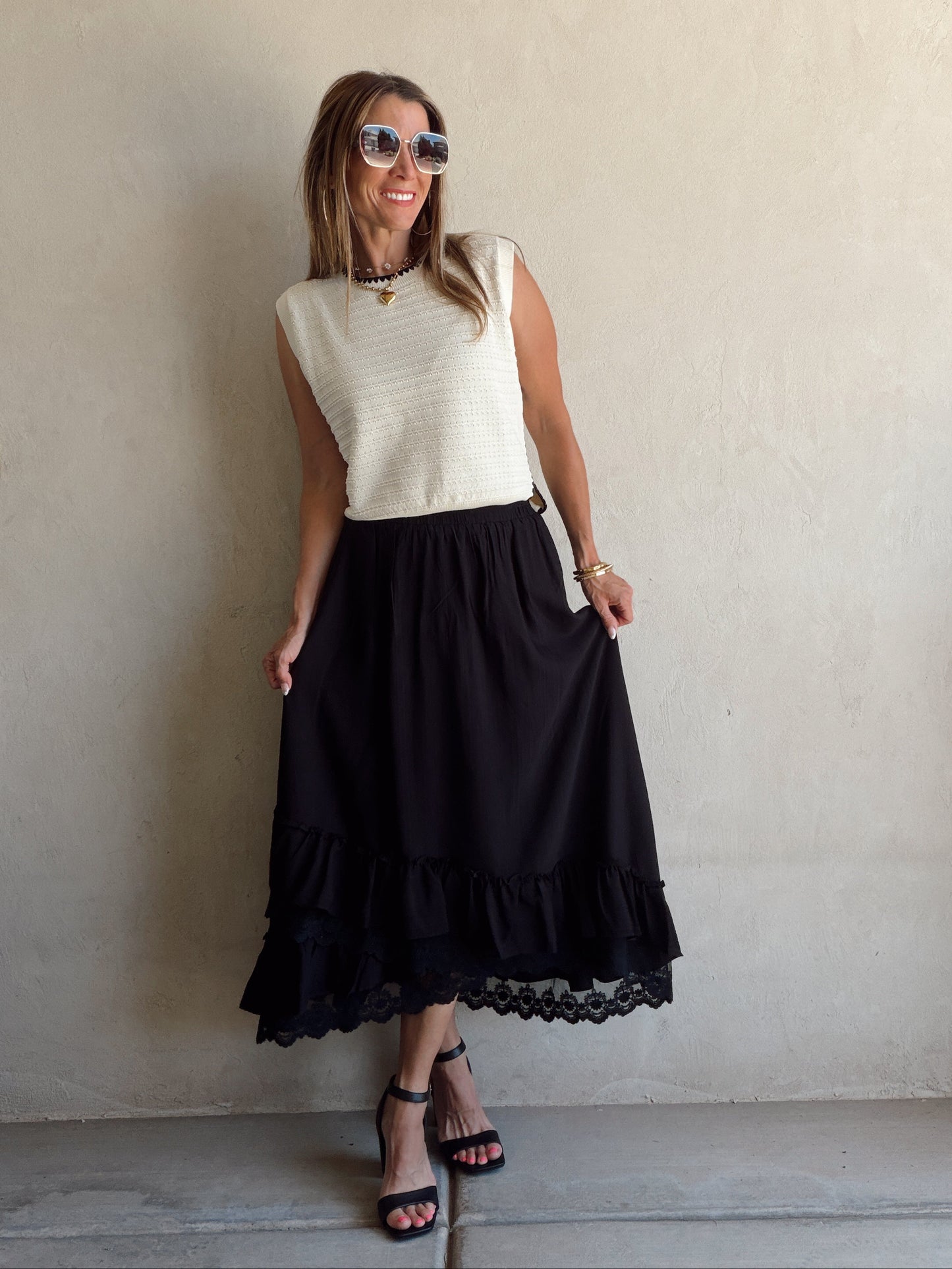 Jordy Lace Detailed Skirt in Black