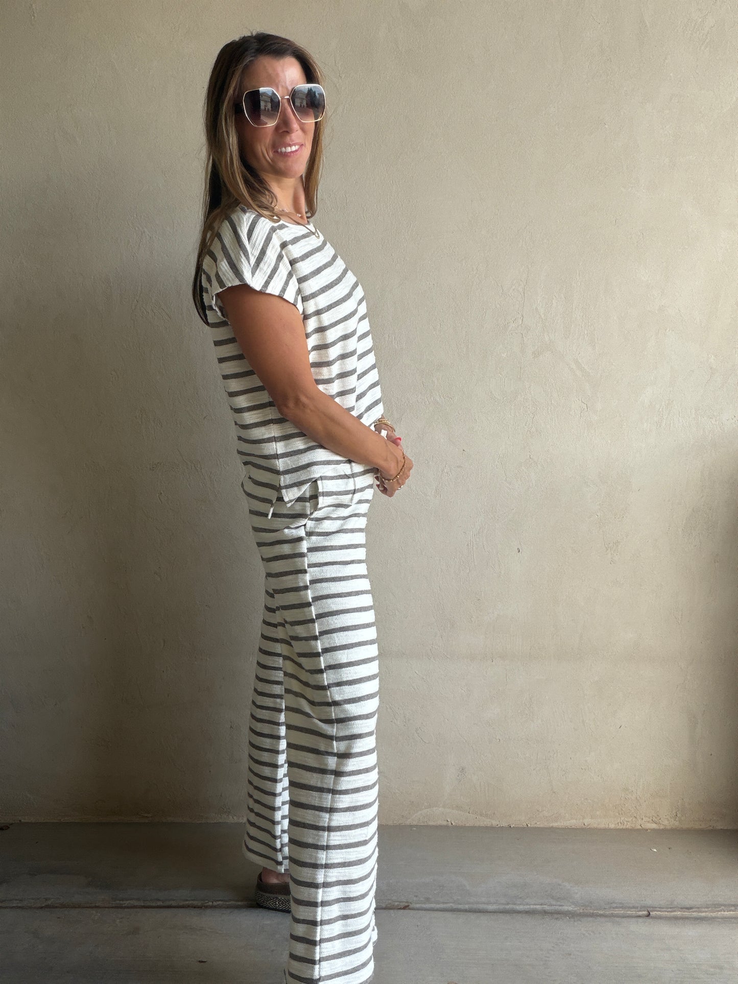 Krystal Set in Ivory & Charcoal