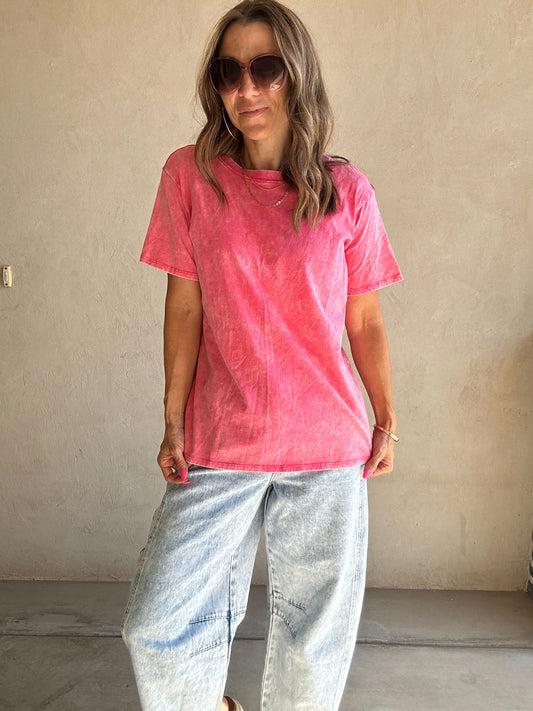 Tara Acid Wash Tee in Pink