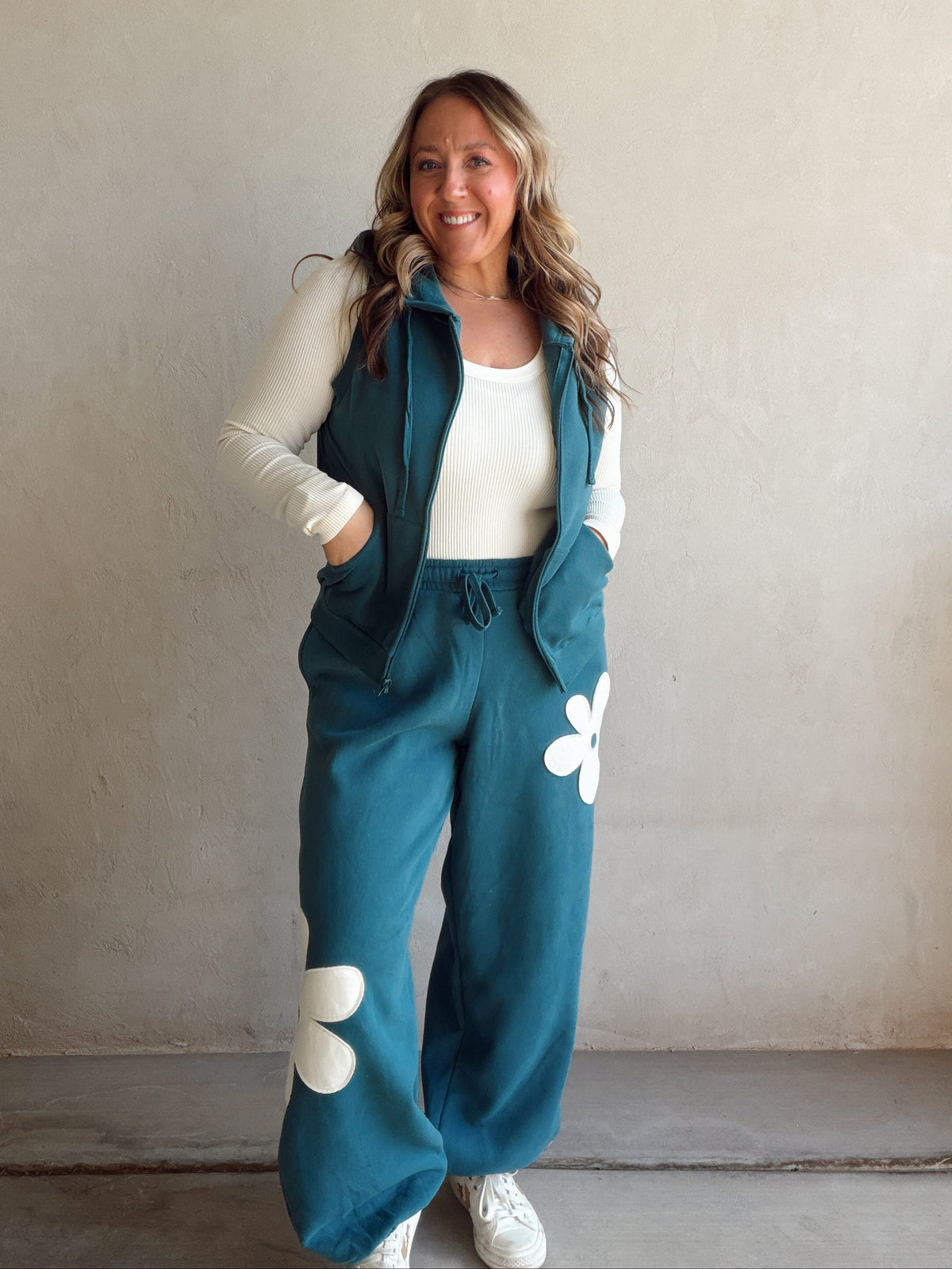 Flower Set in Teal