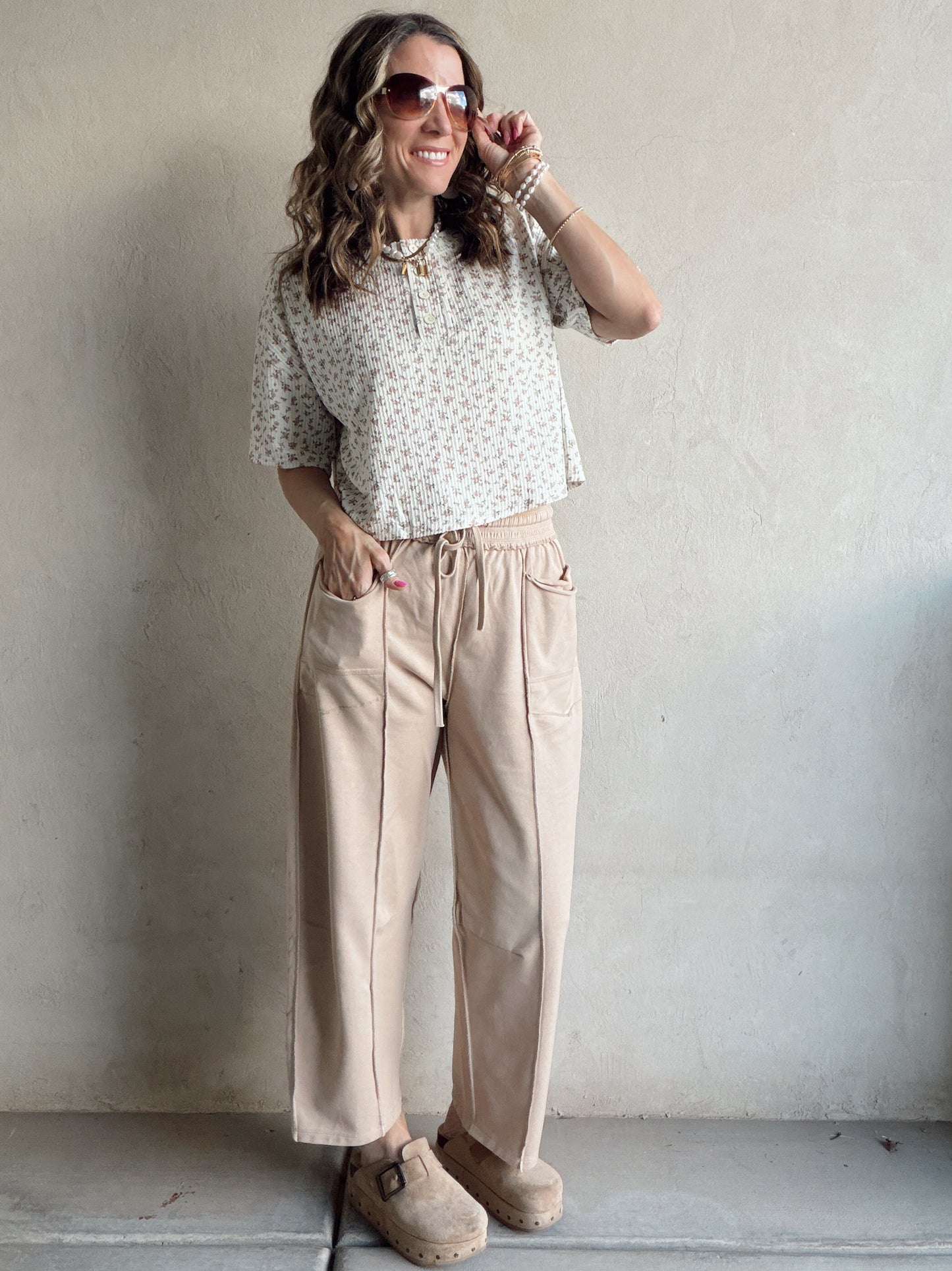 Luca Top in Tan & Mauve Floral