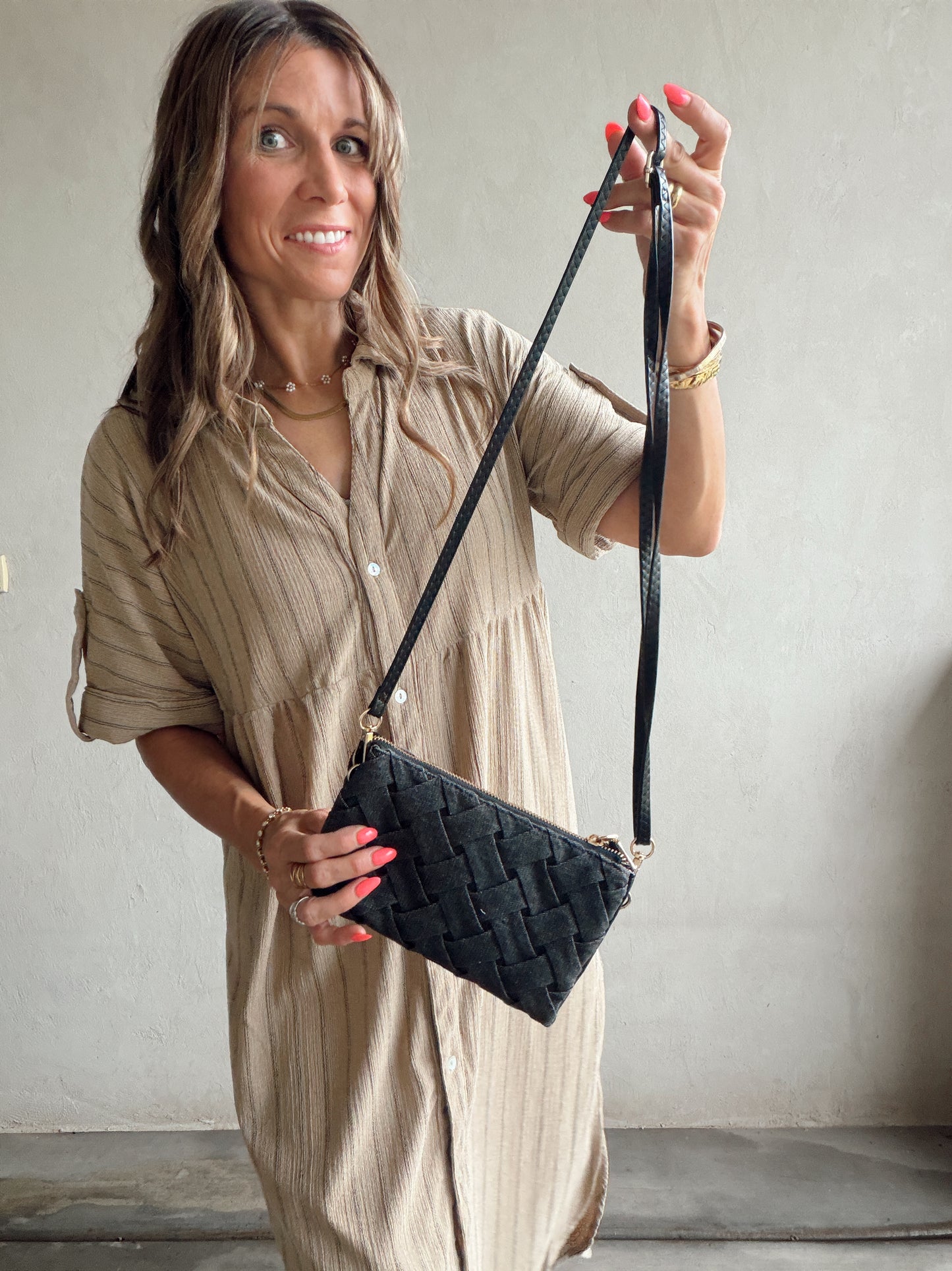 Saree Crossbody Purse in Charcoal