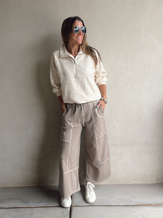 Sandy Pants in Light Brown