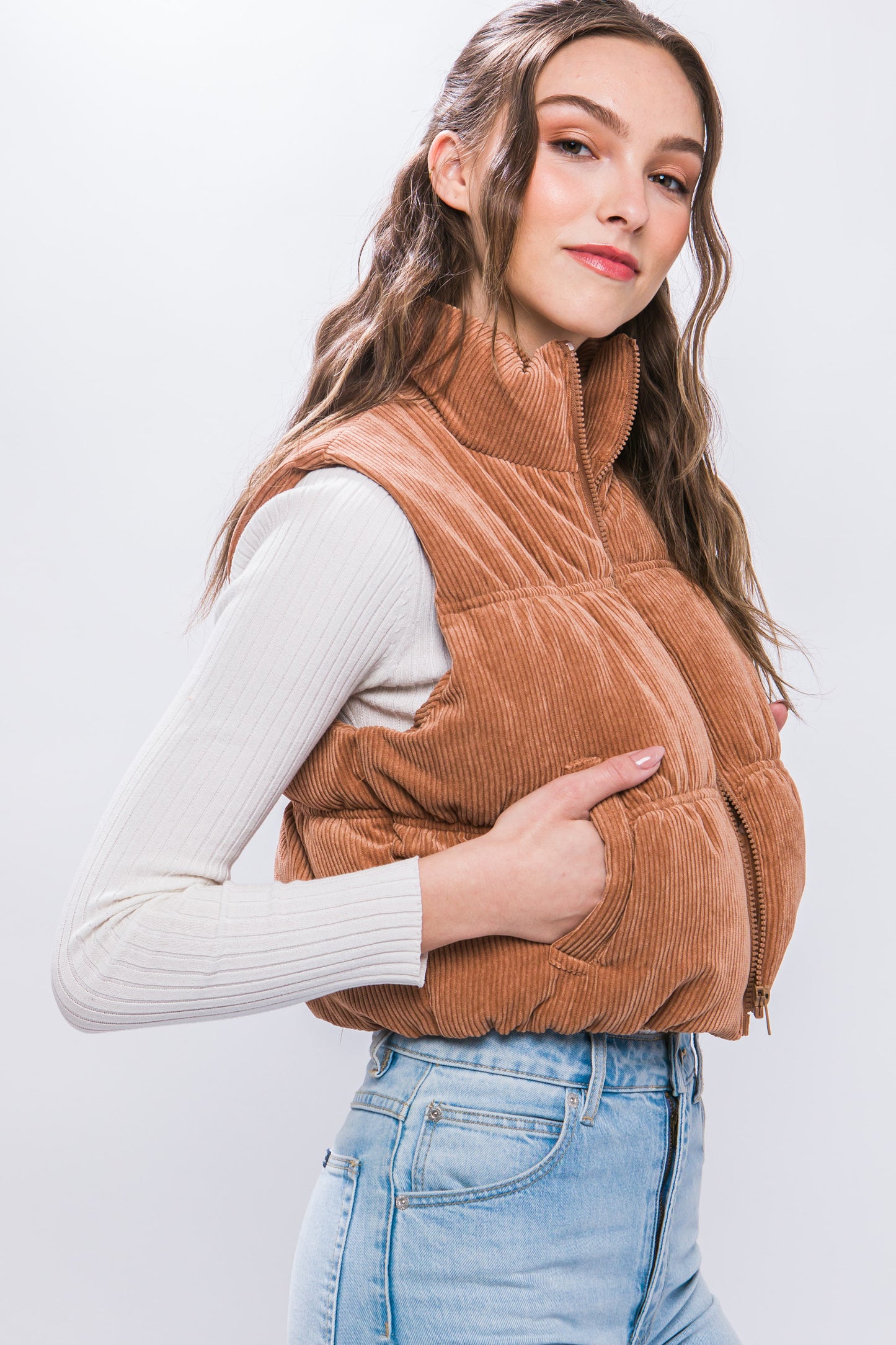 Corduroy Puffer Vest in Camel