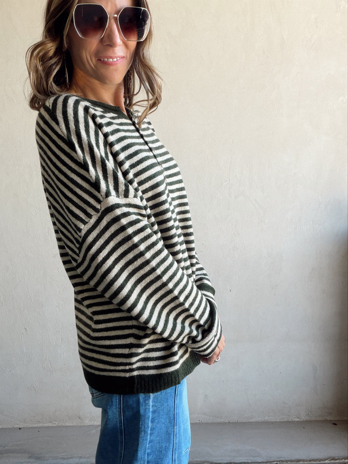 Hanna Henley Sweater in Olive