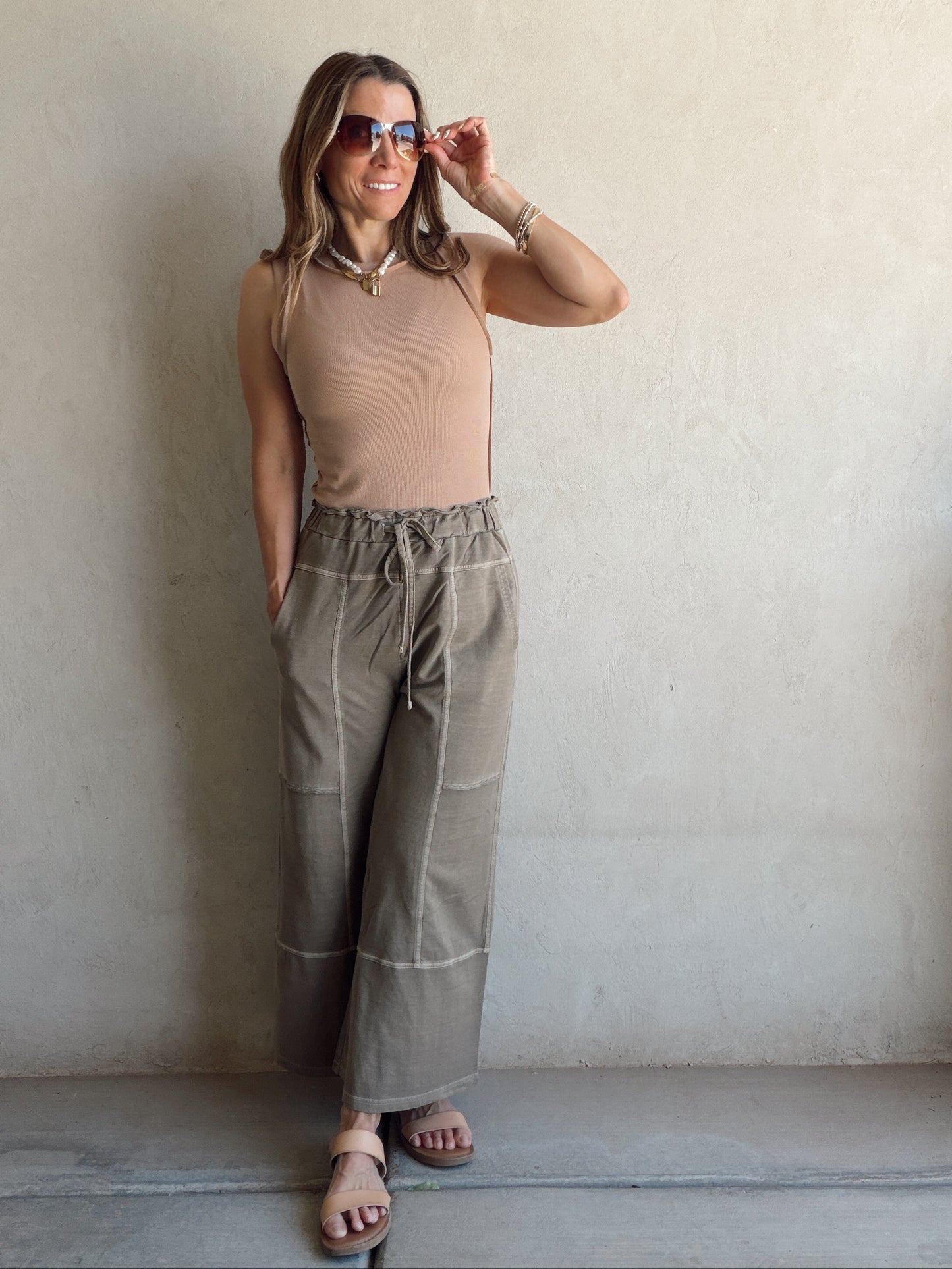 Sandy Pants in Brown