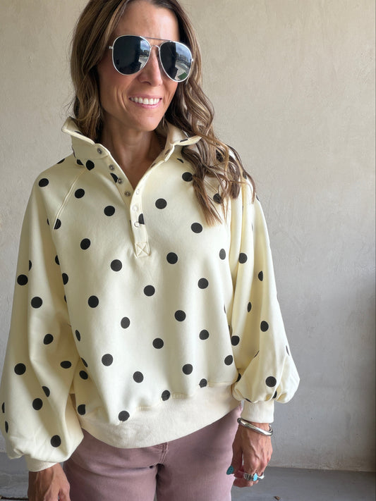 Kaylani Sweatshirt in Soft Yellow & Dark Brown Polka Dot