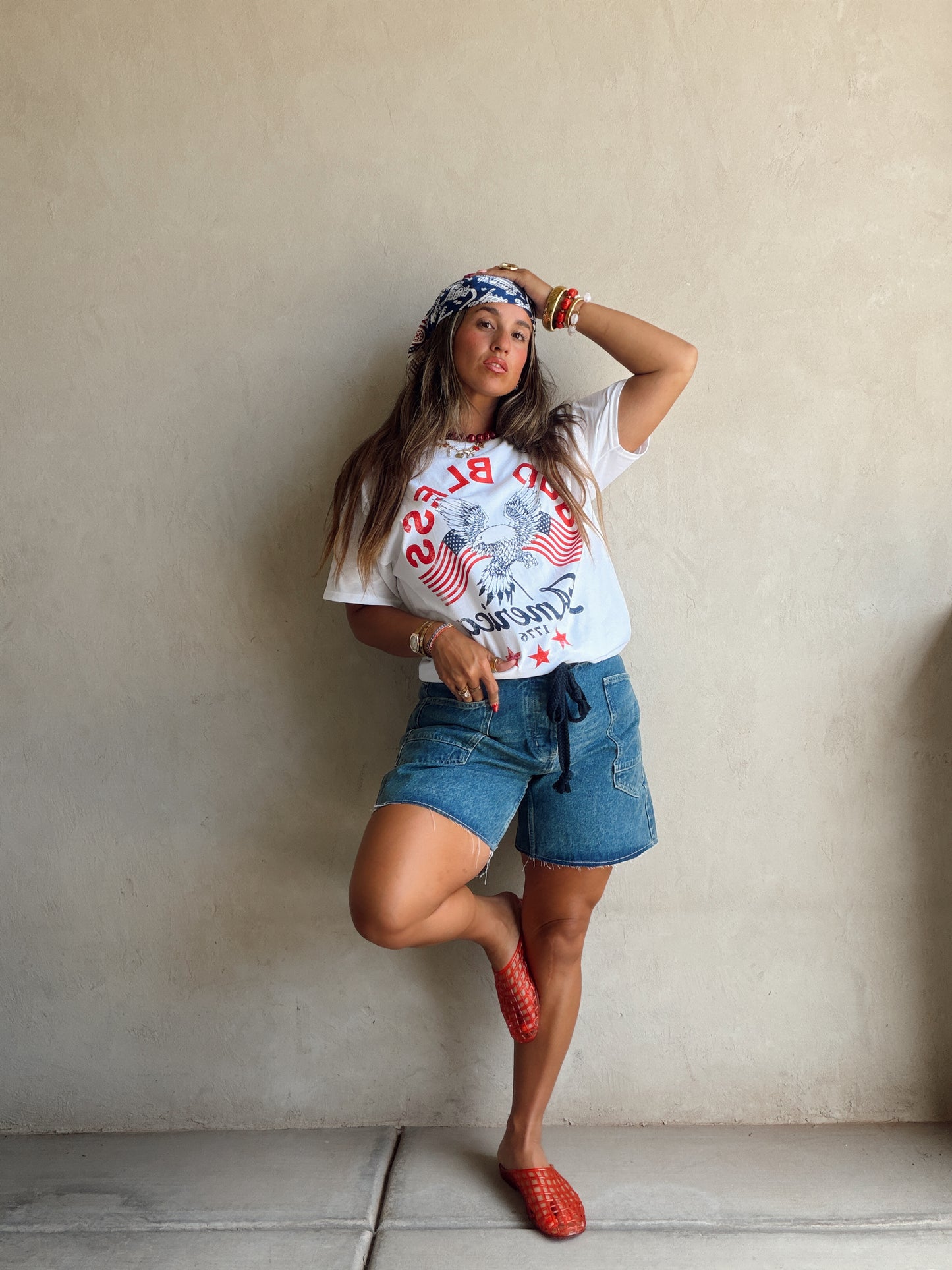 Kendra Barrel Shorts in Medium Wash
