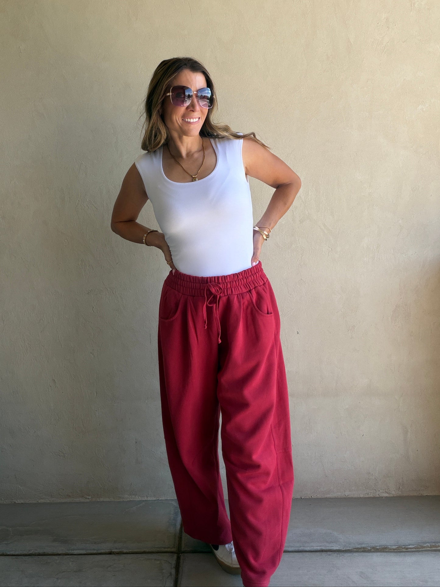 Barrel Sweatpants in Crimson