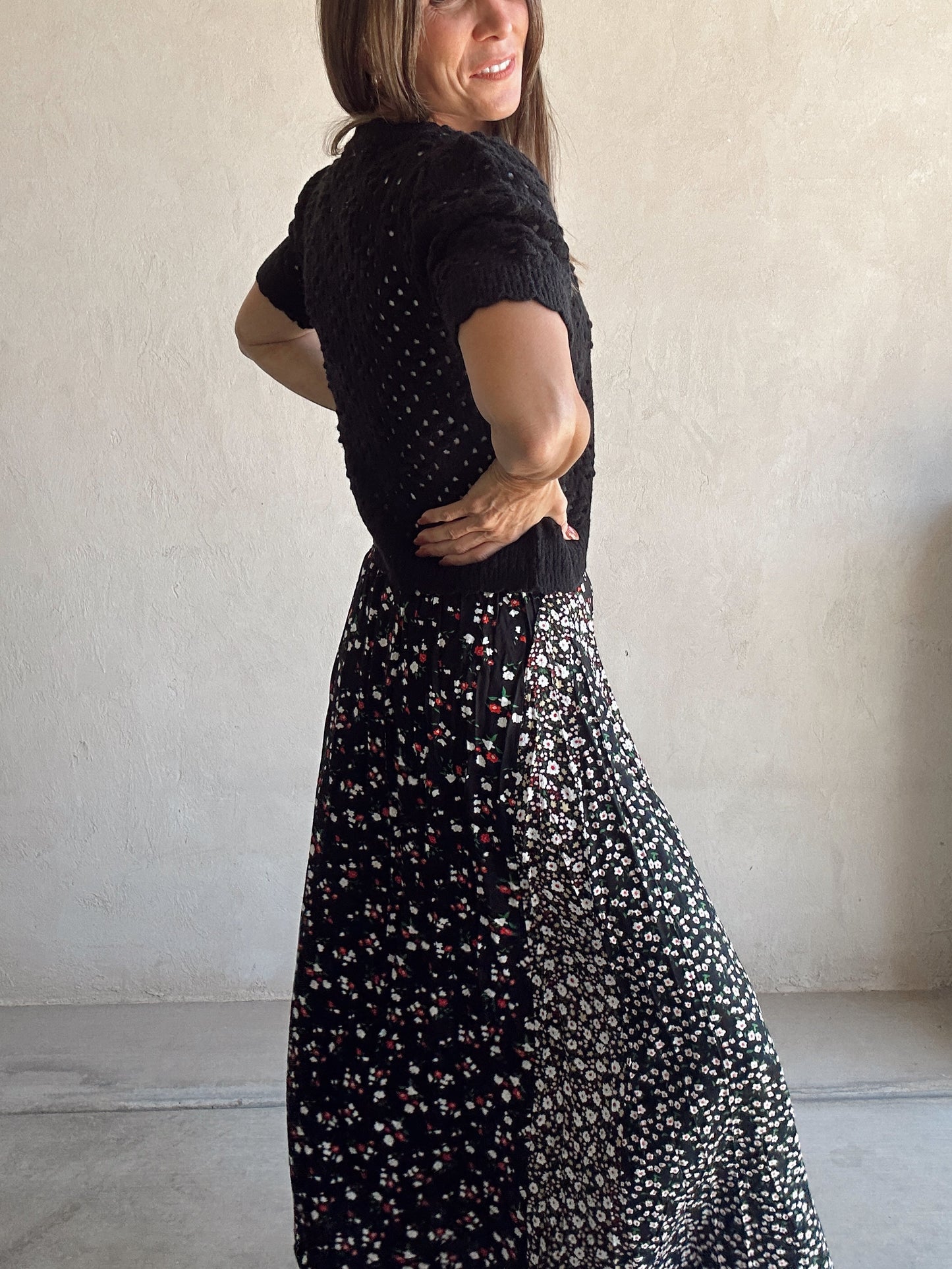 Randi Floral Skirt in Black