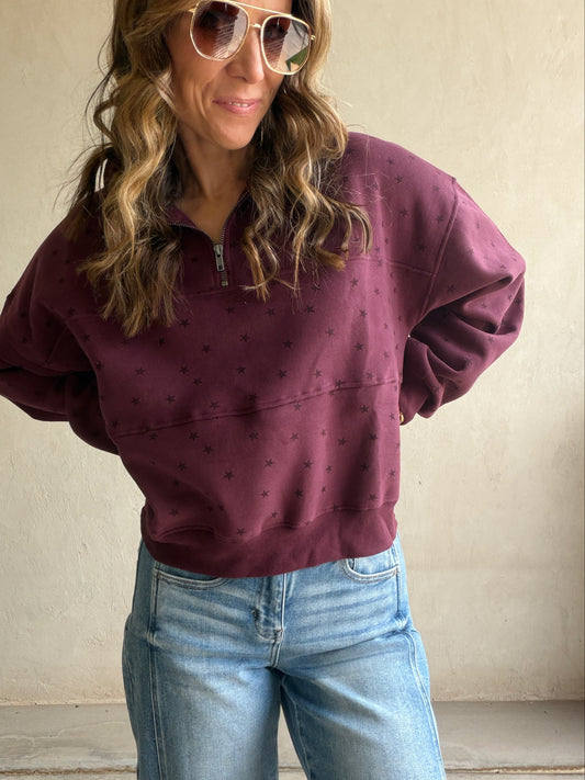 Bonnie Star Pullover in Burgundy