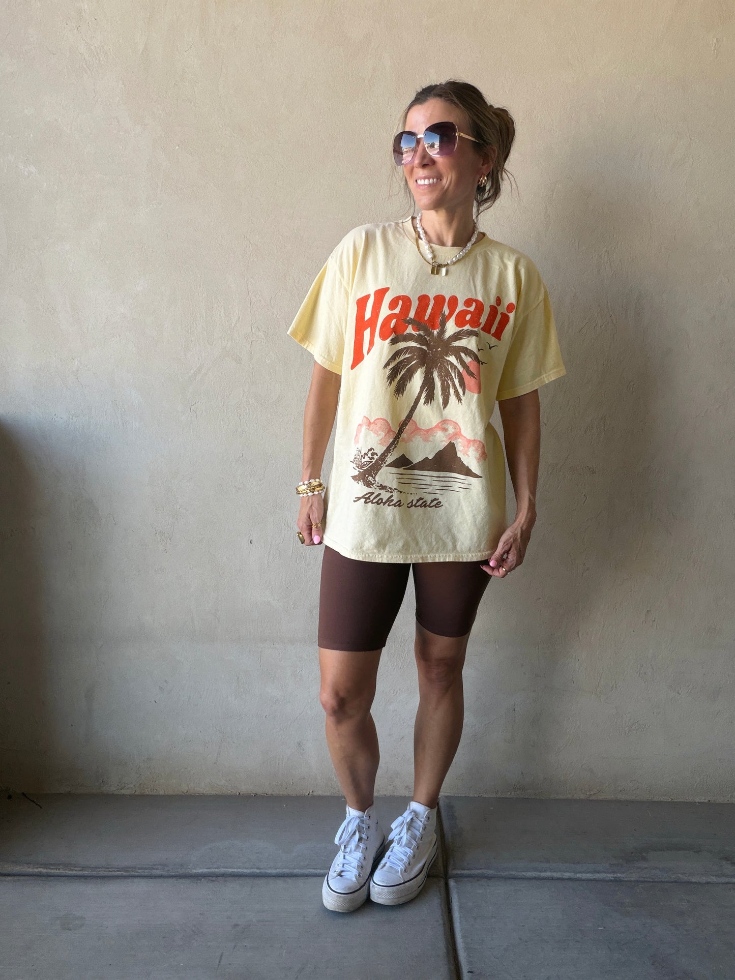 Hawaii Tee in Butter Yellow