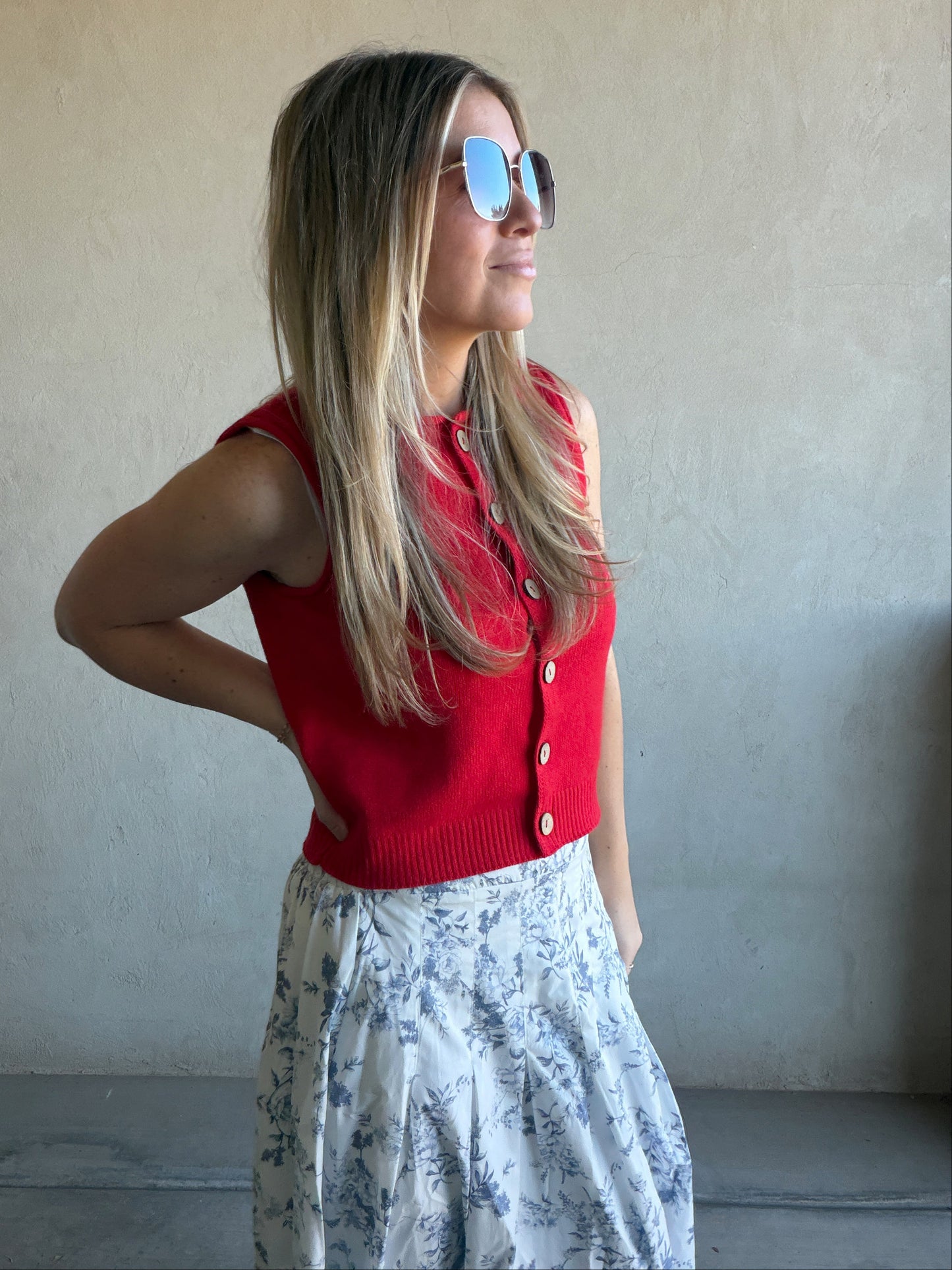 Floral Toile Pleated Skirt in White & Blue