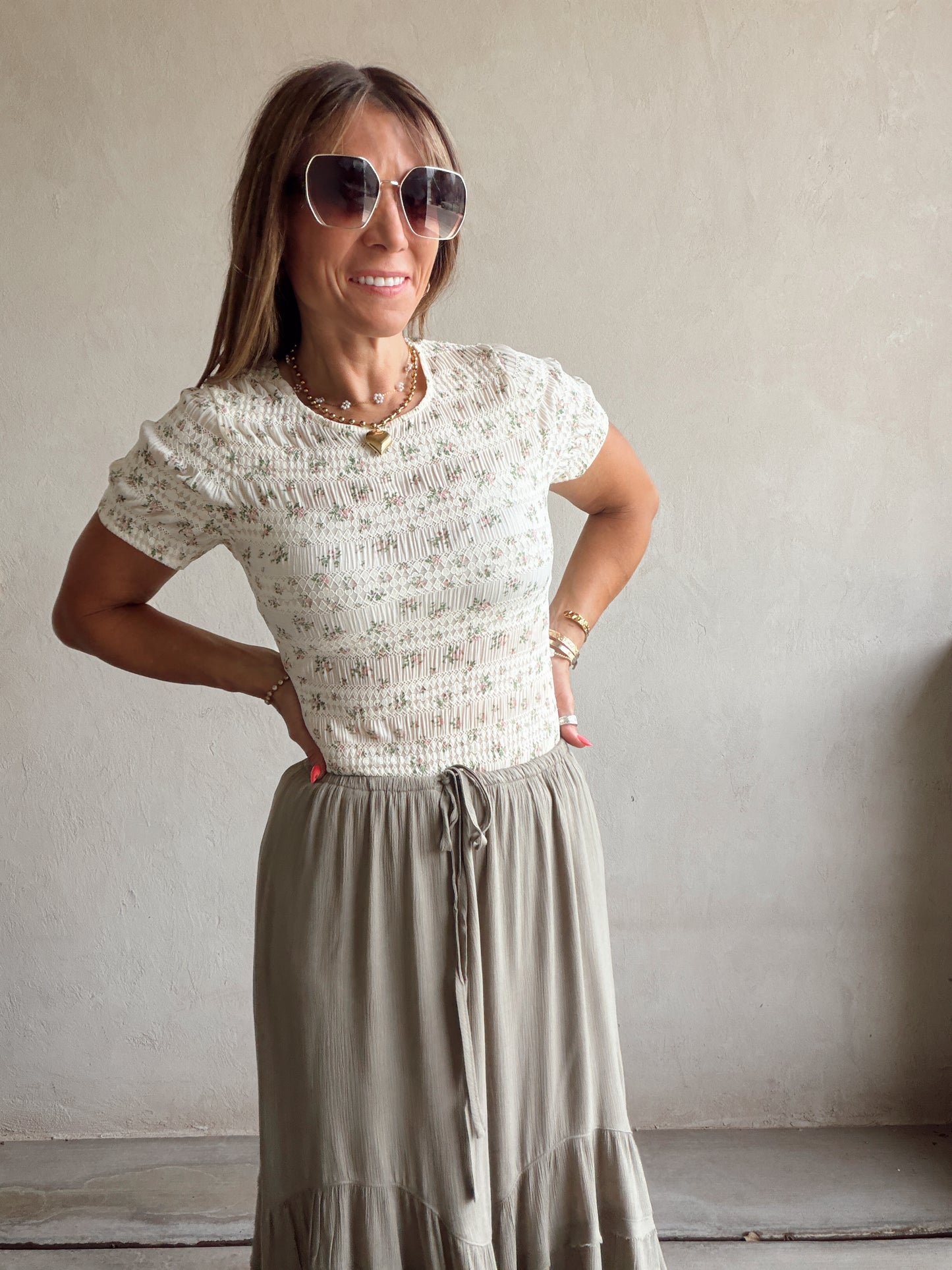 Andrea Fitted Floral Top in Cream