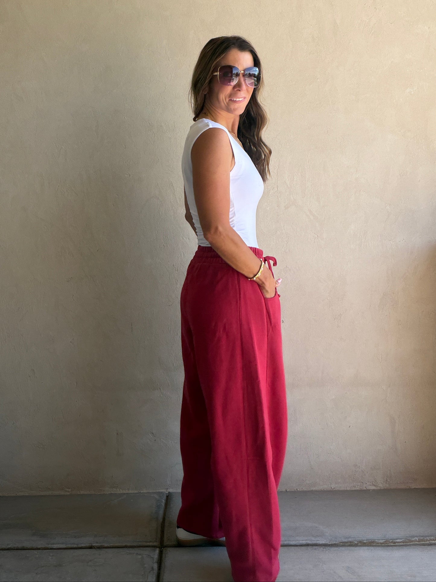 Barrel Sweatpants in Crimson