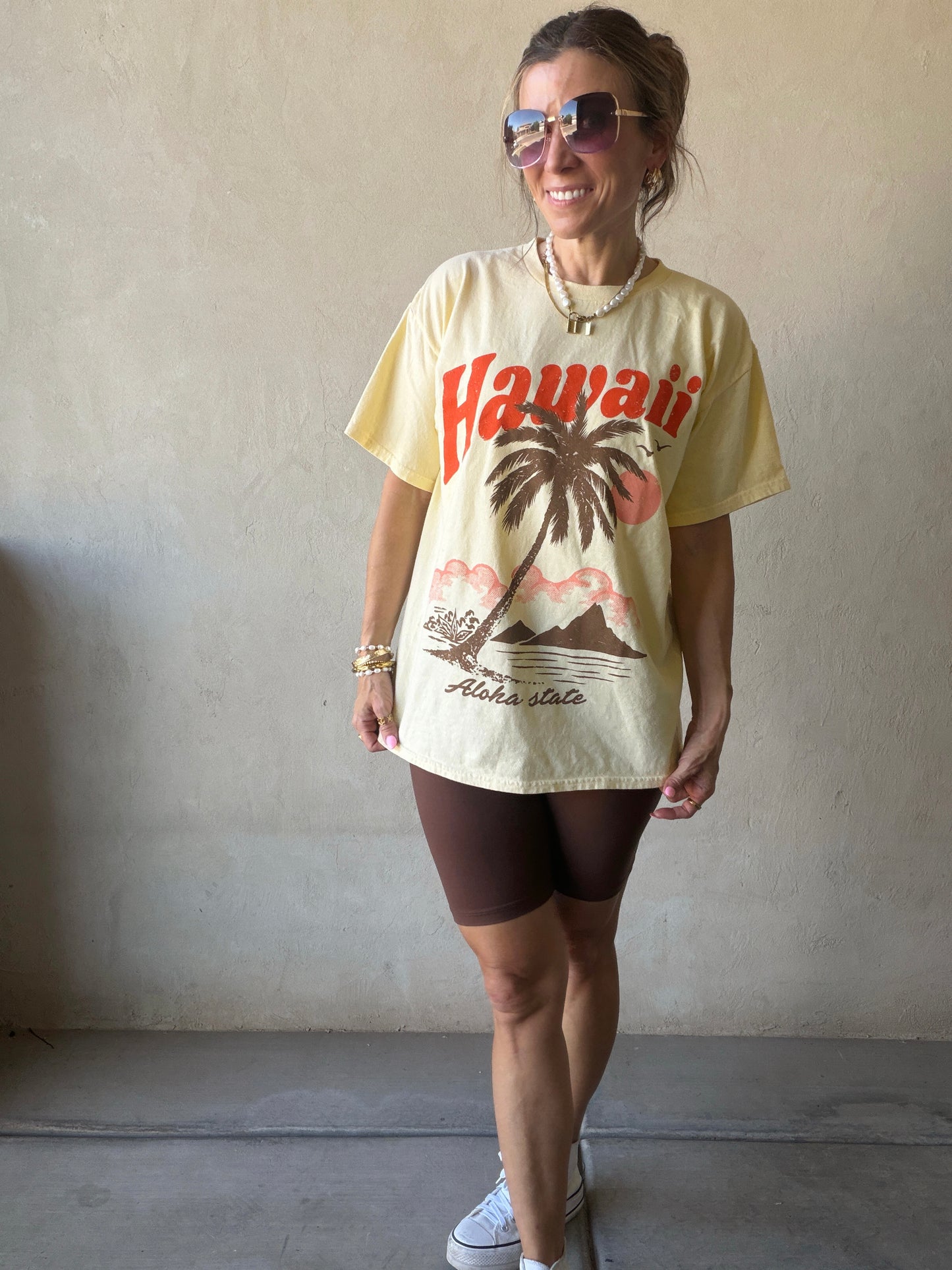 Hawaii Tee in Butter Yellow