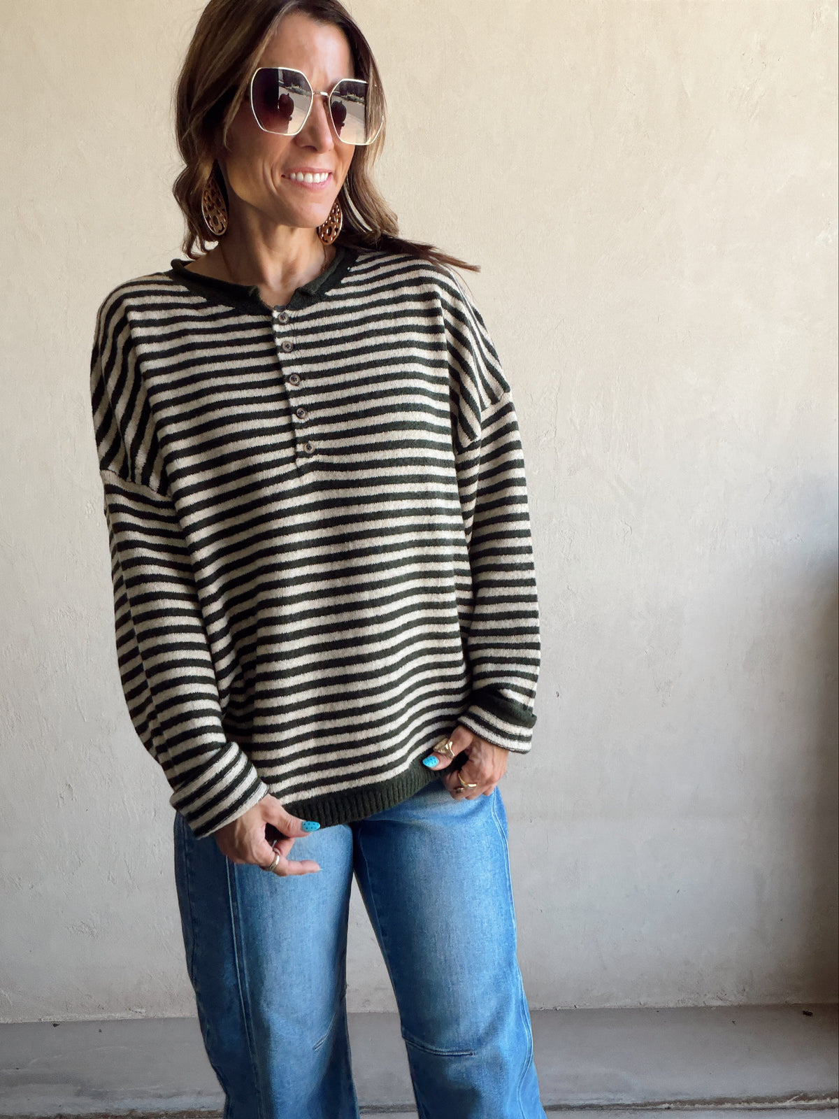 Hanna Henley Sweater in Olive