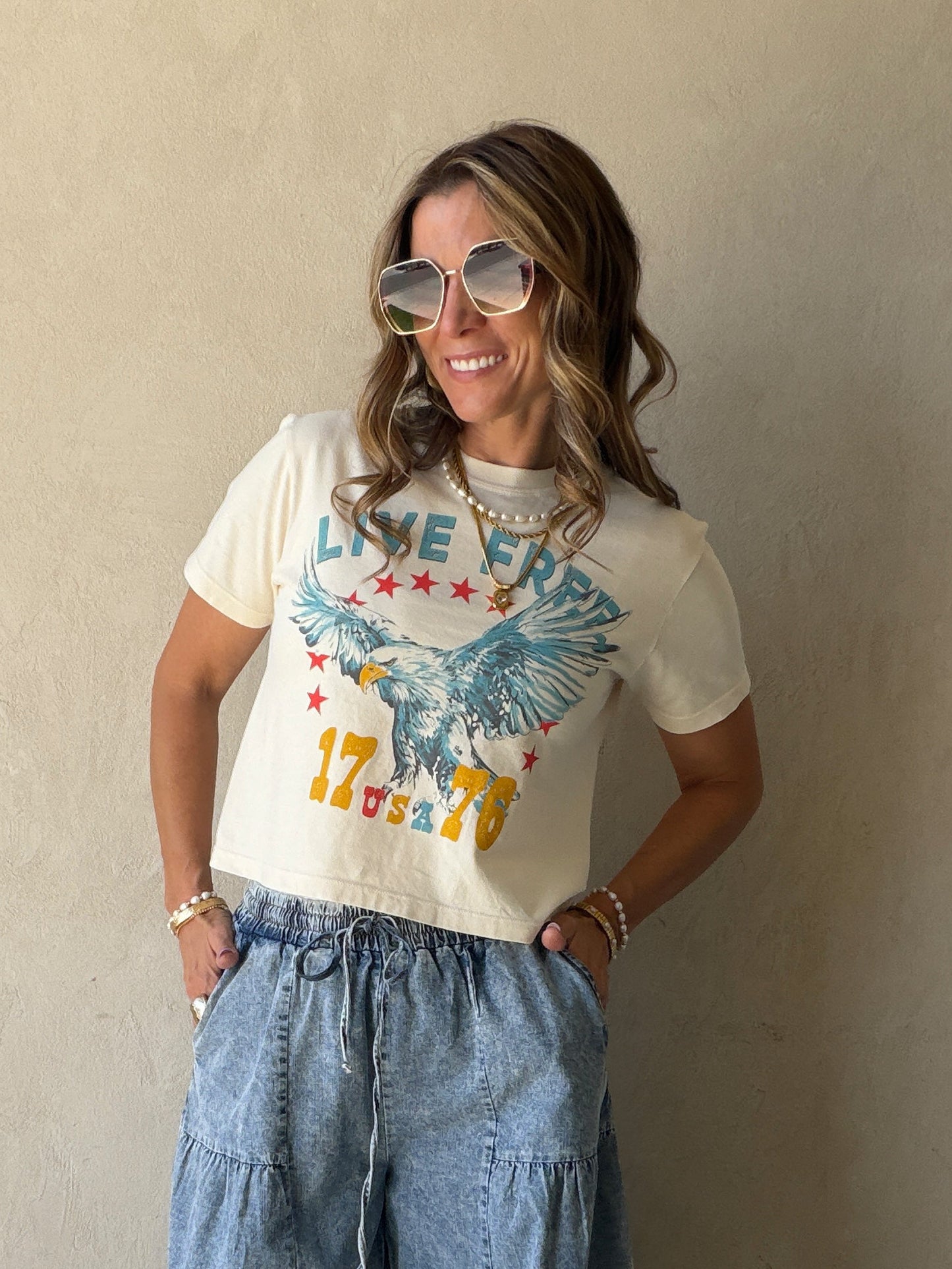 Live Free 1776 Tee in Cream