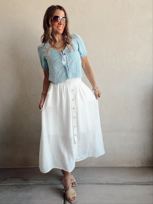 Kynlee Skirt in Linen White