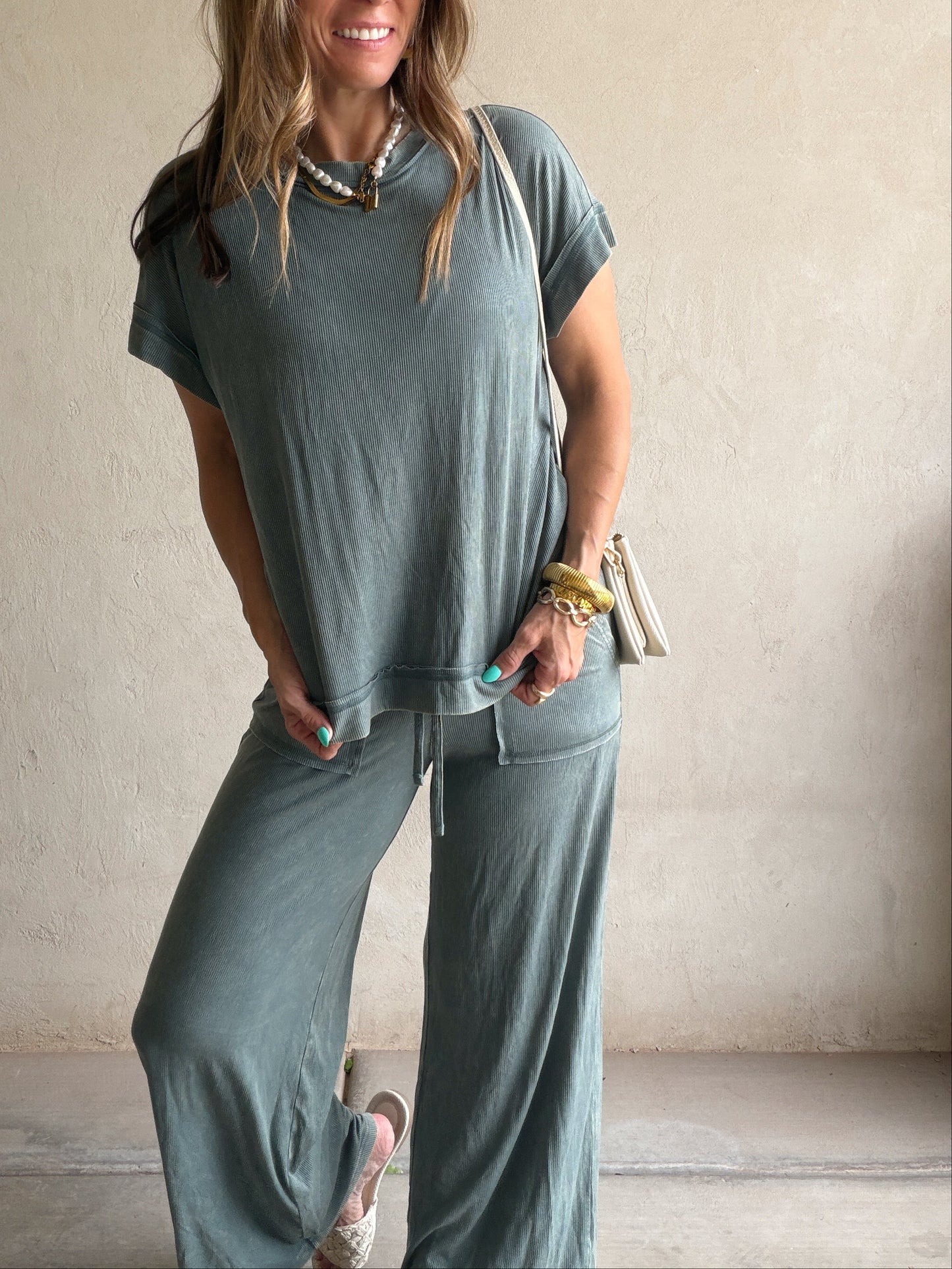Raelyn Ribbed Mineral Washed Set in Ash Jade