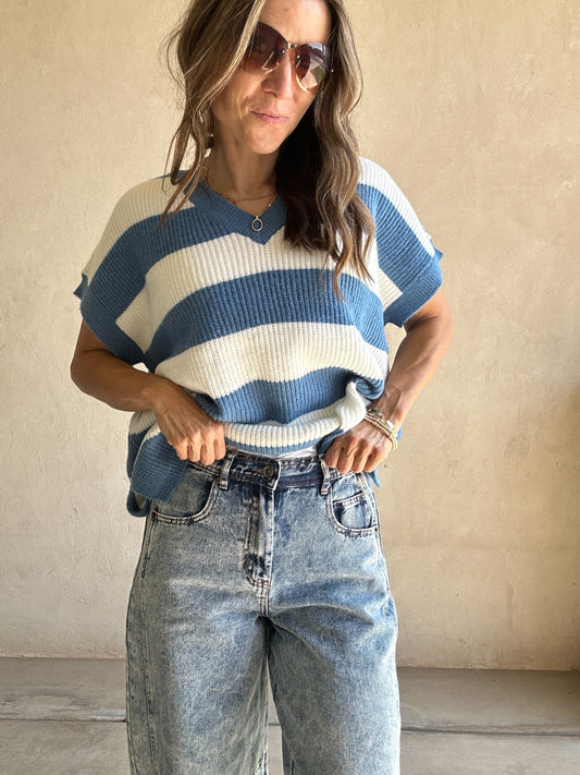 Annika Barrel Jeans in Medium Acid Wash
