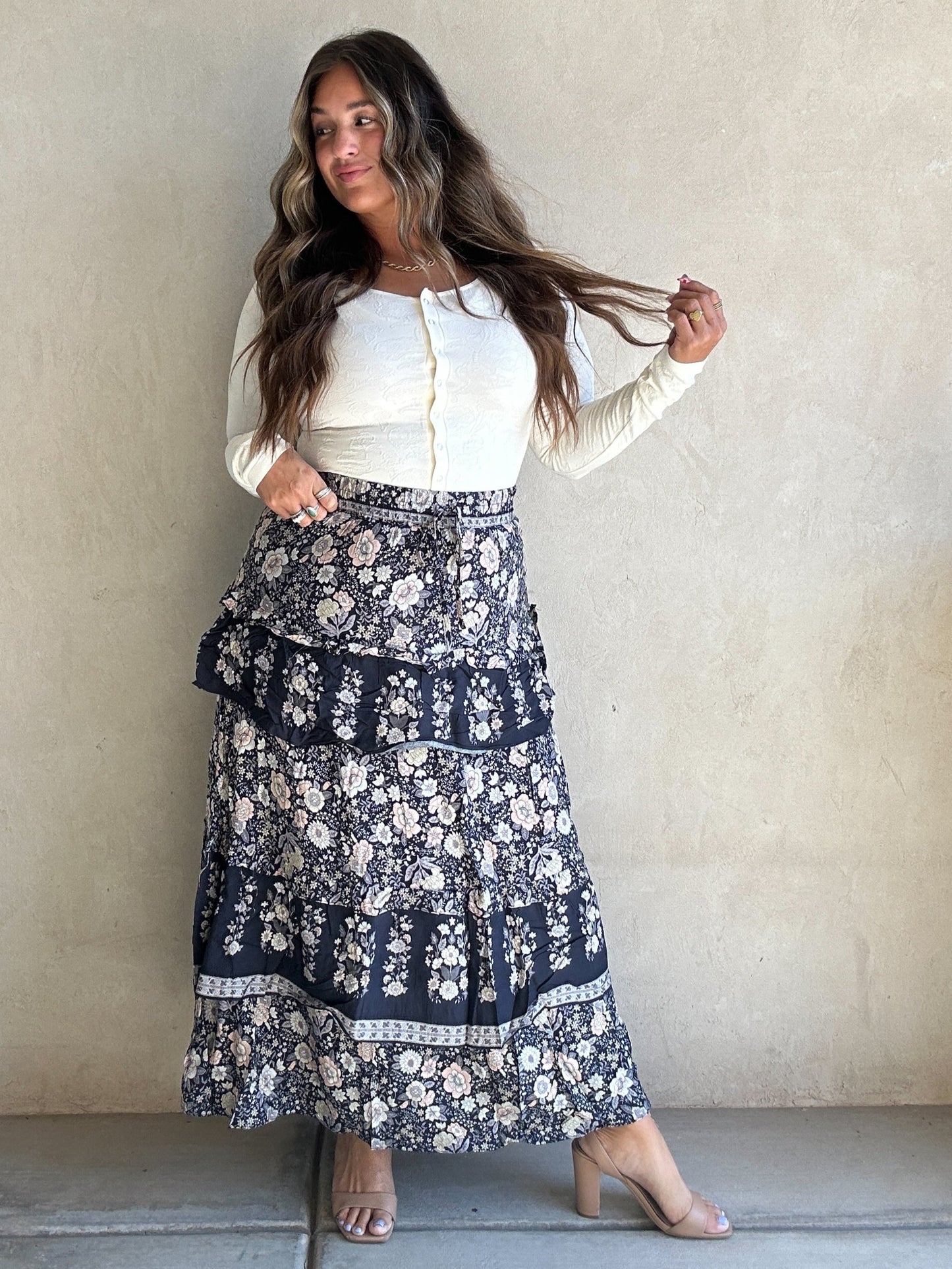 Taizley Tiered Skirt in Black Floral