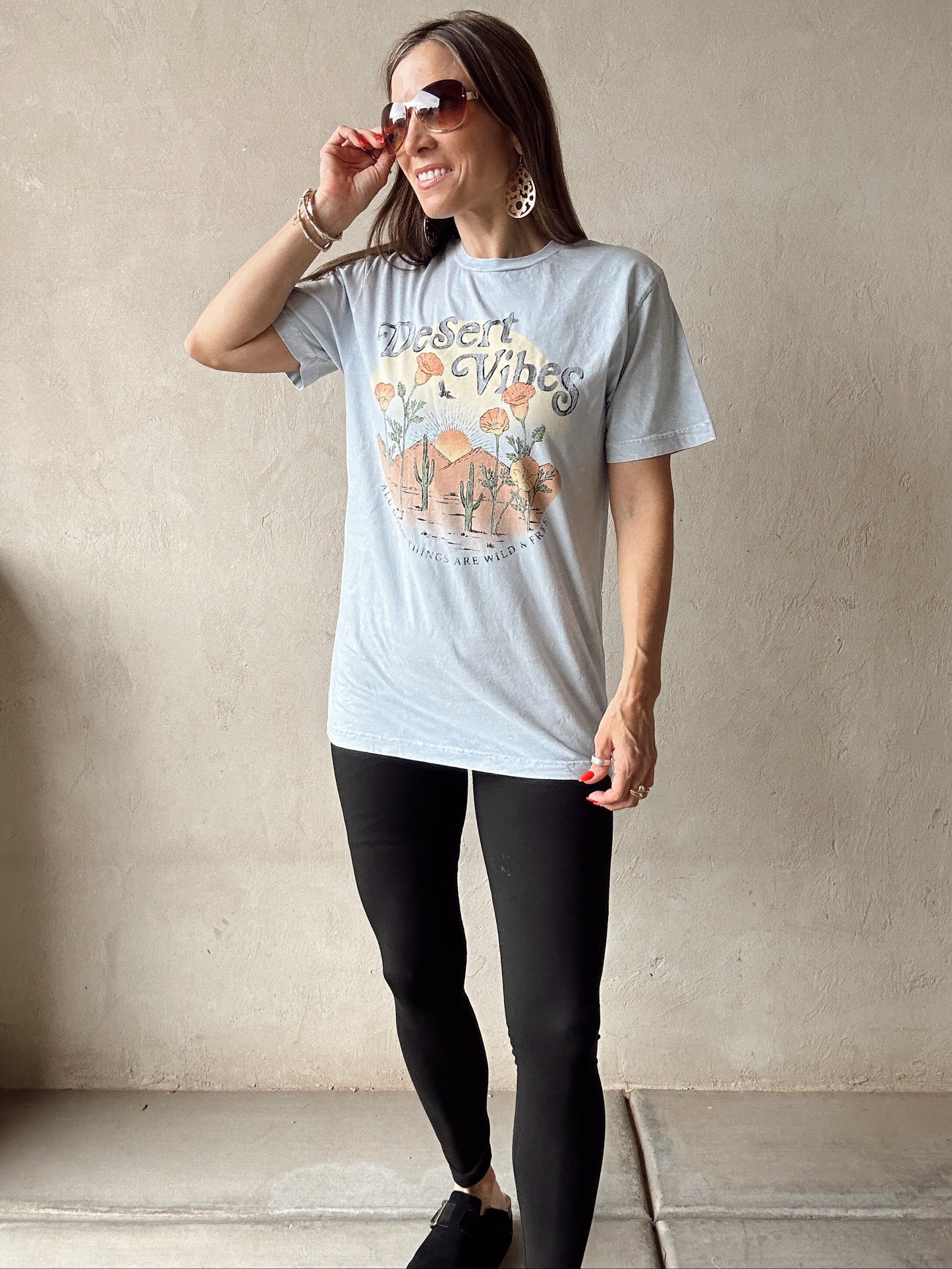 Desert Vibes Tee in Acid Wash Blue