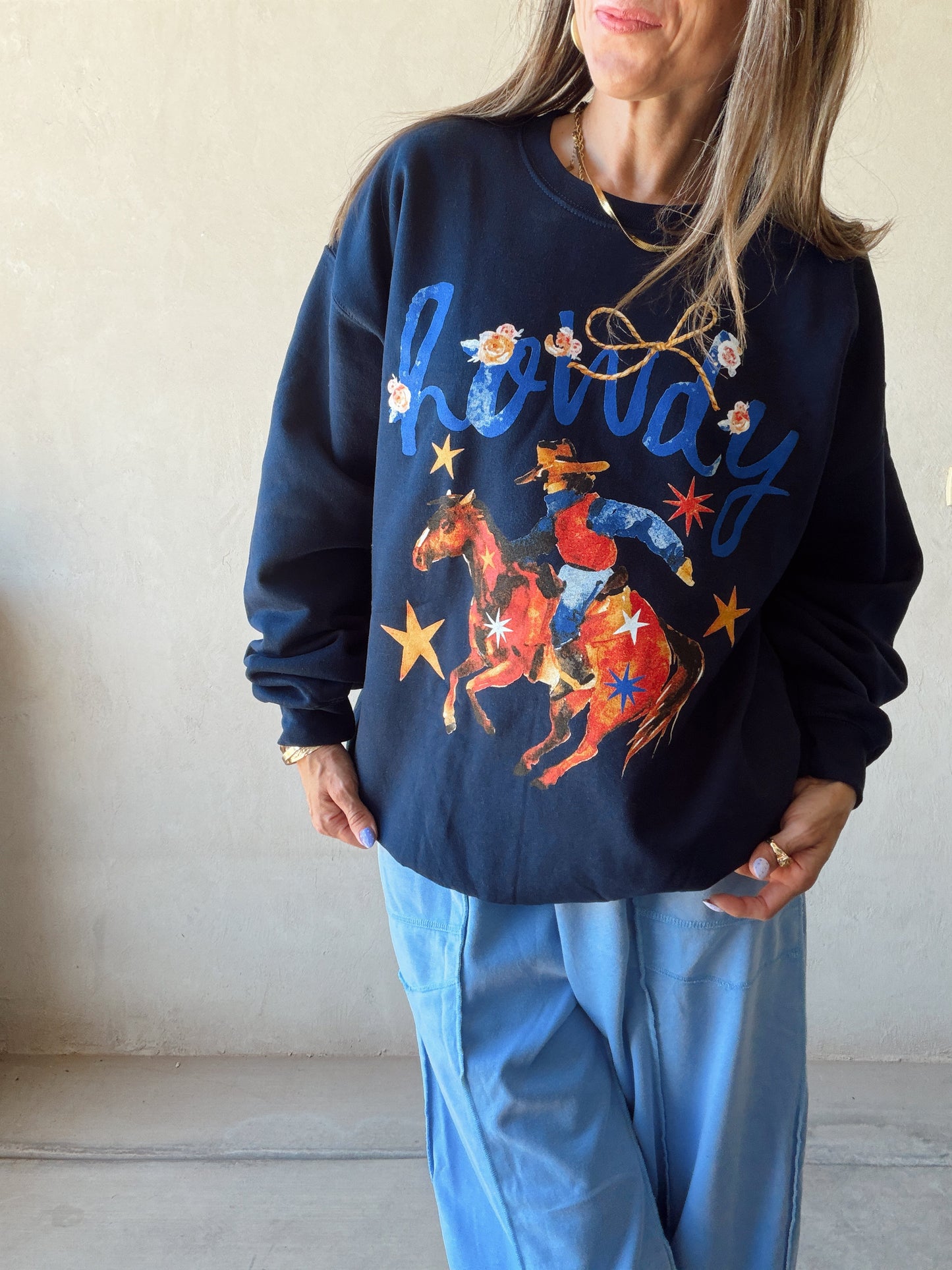 Howdy Sweatshirt in Navy