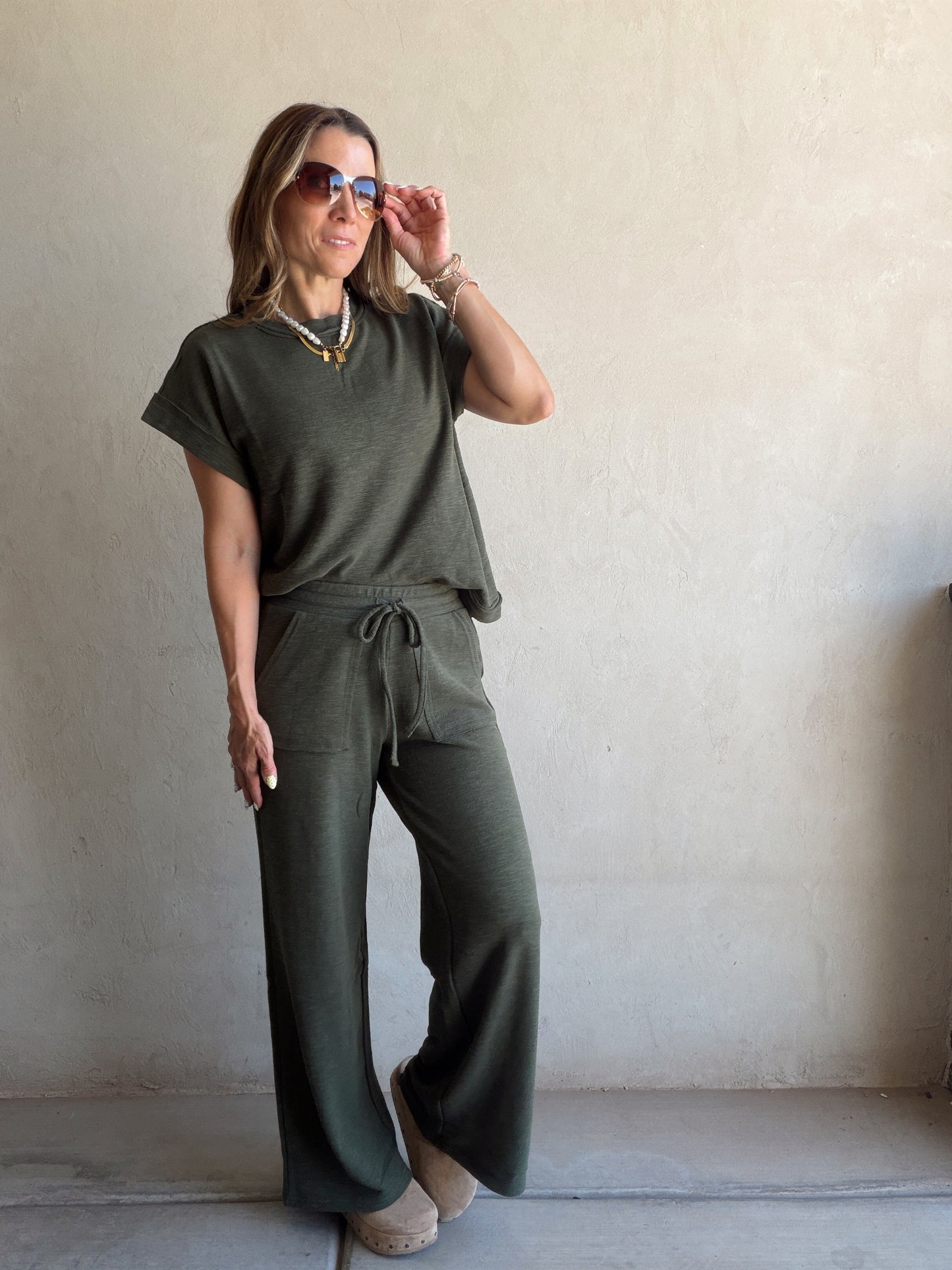 Vanessa Set in Army Green