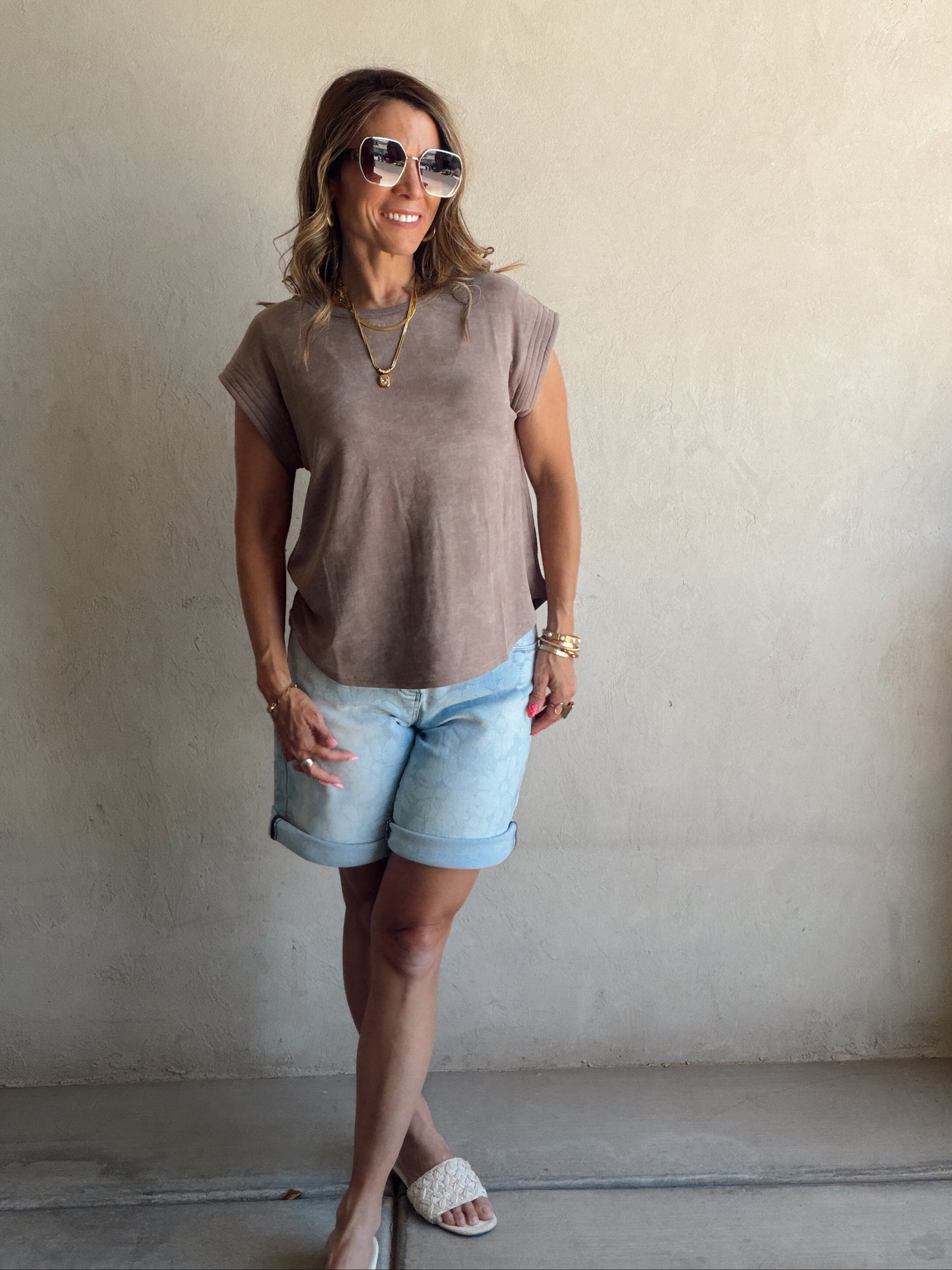 Liv Mineral Washed Top in Mocha