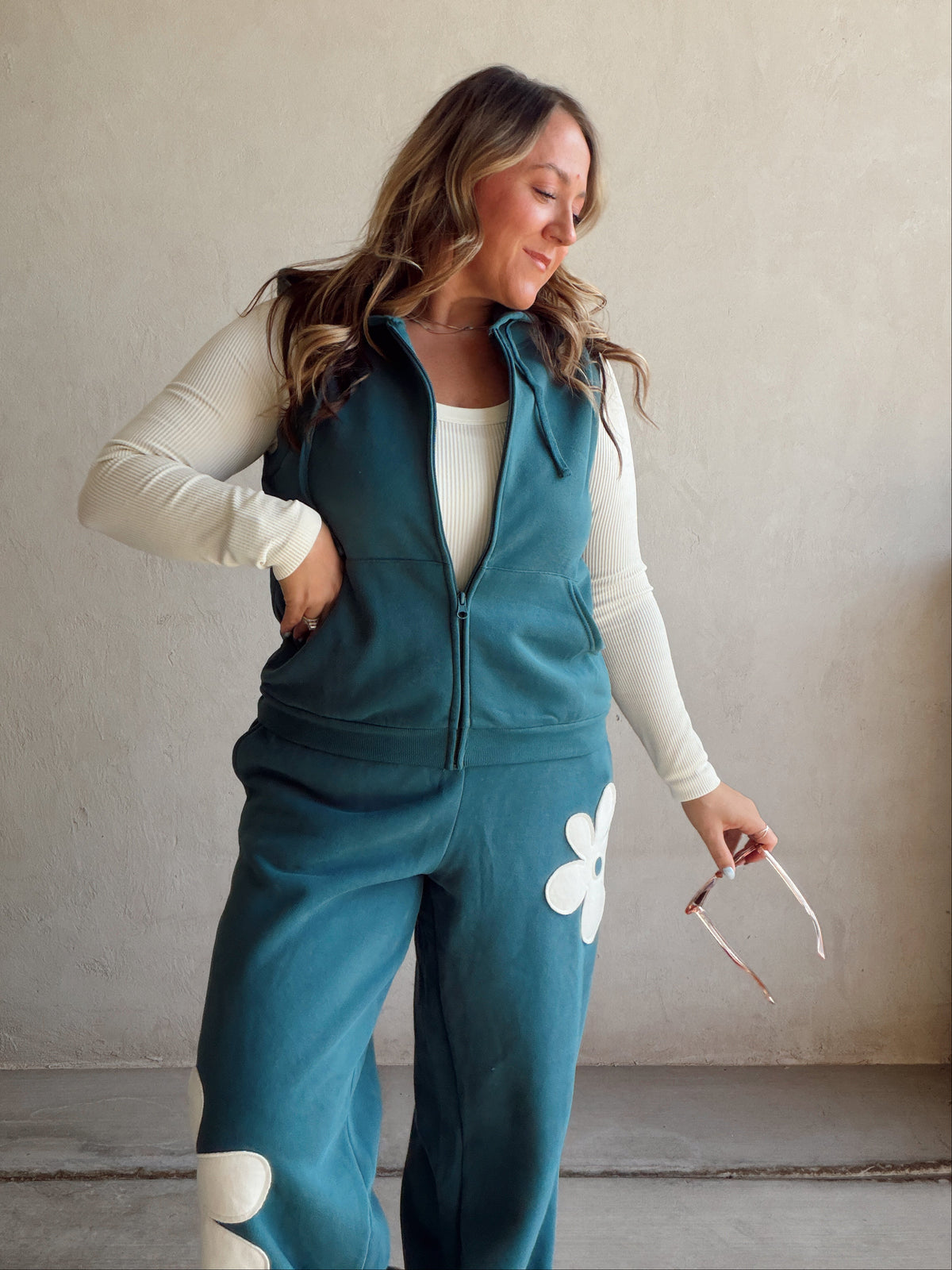 Flower Set in Teal